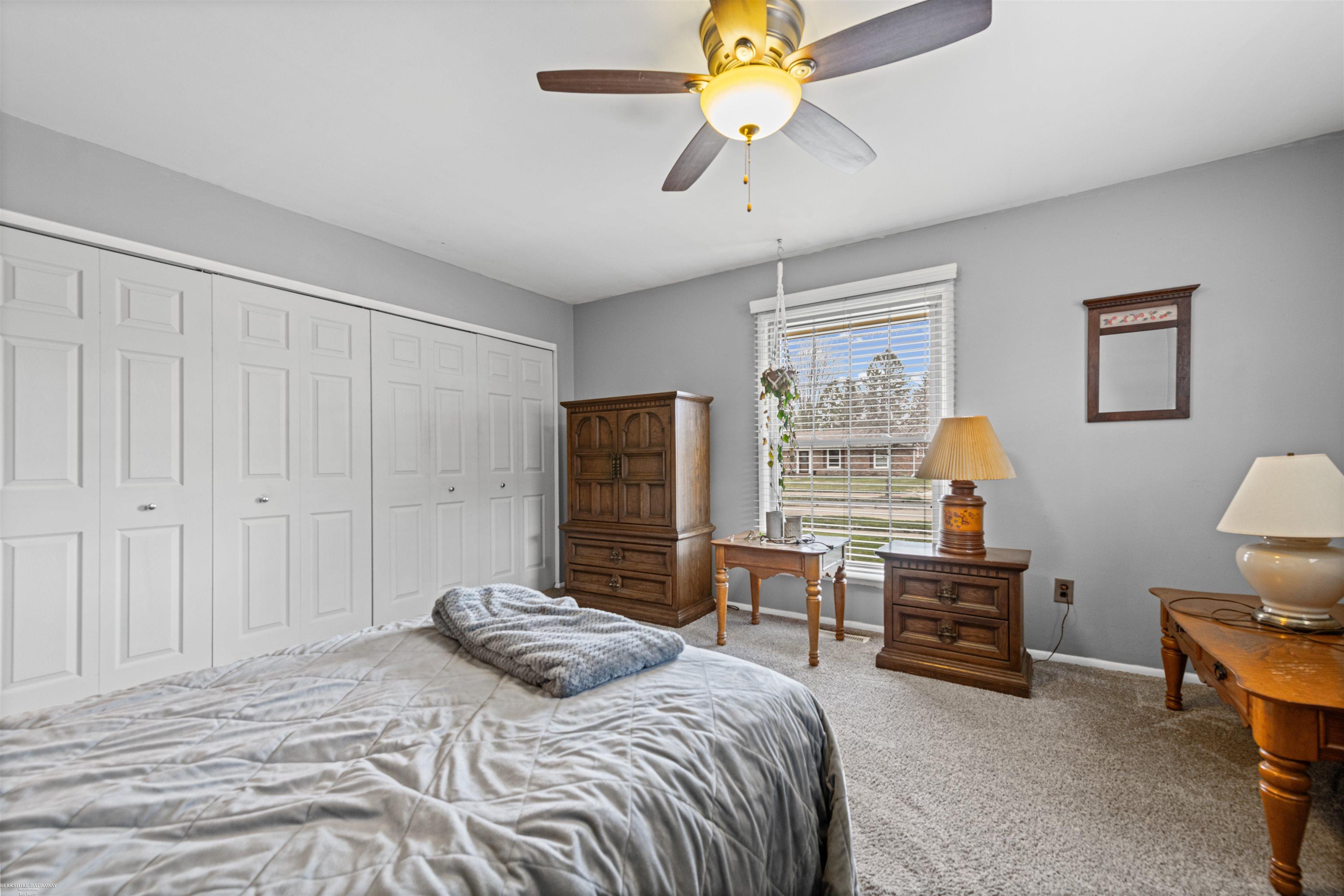 25312 Saint Christopher St Street, Harrison Twp, MI, 48045