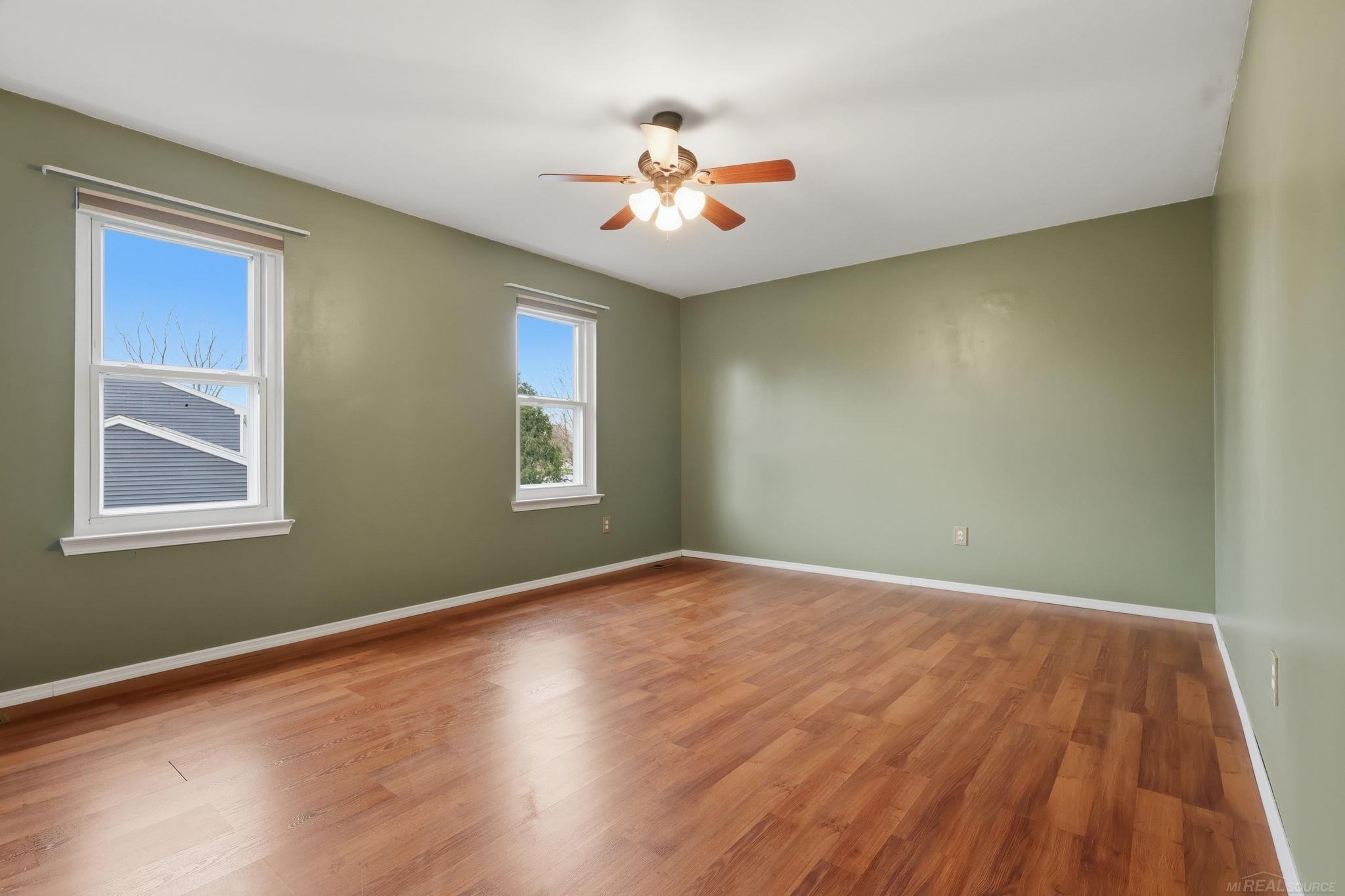 54173 Avondale Drive, New Baltimore, MI, 48047