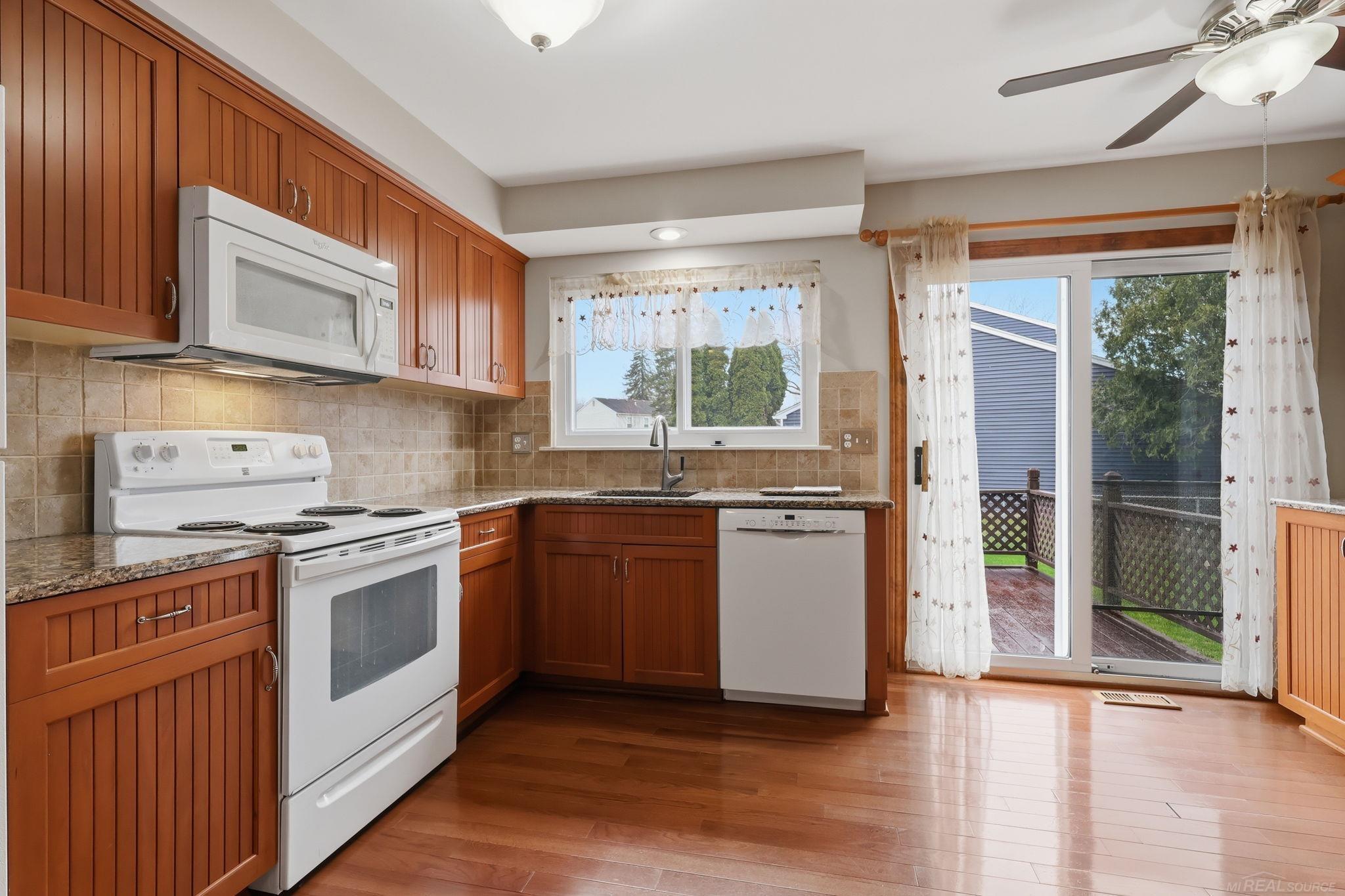 54173 Avondale Drive, New Baltimore, MI, 48047