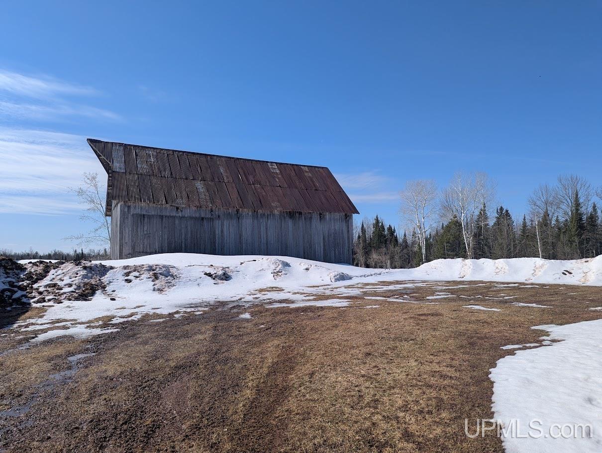 10961 Riikonen Road, Mass City, MI, 49948