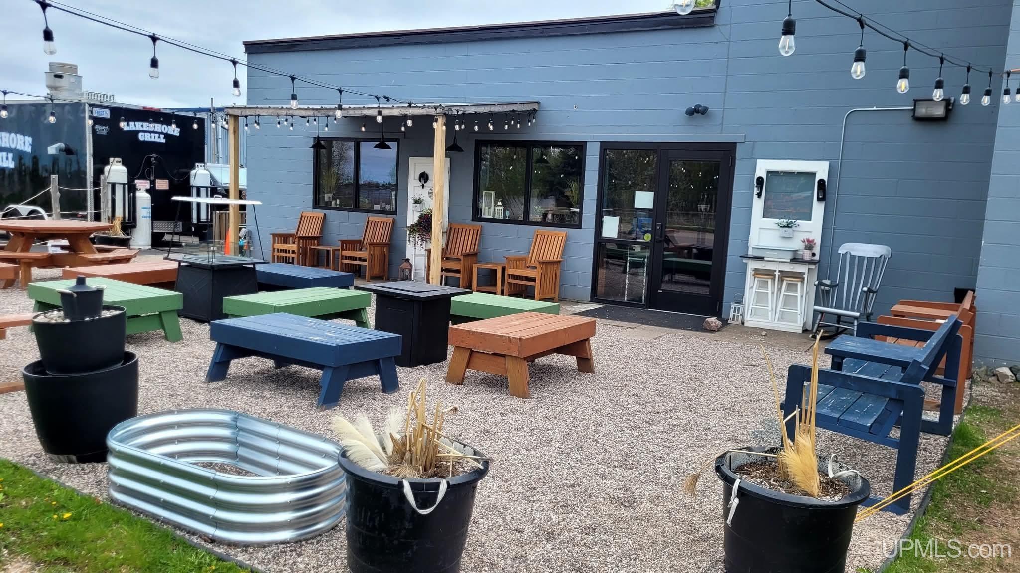 Commercial Listing MLS Number 50204201