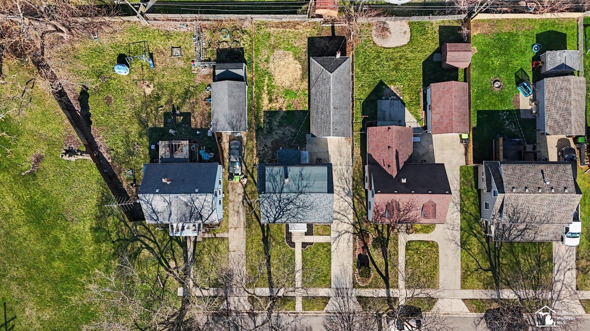 974 Woodville Avenue, Monroe, MI, 48161