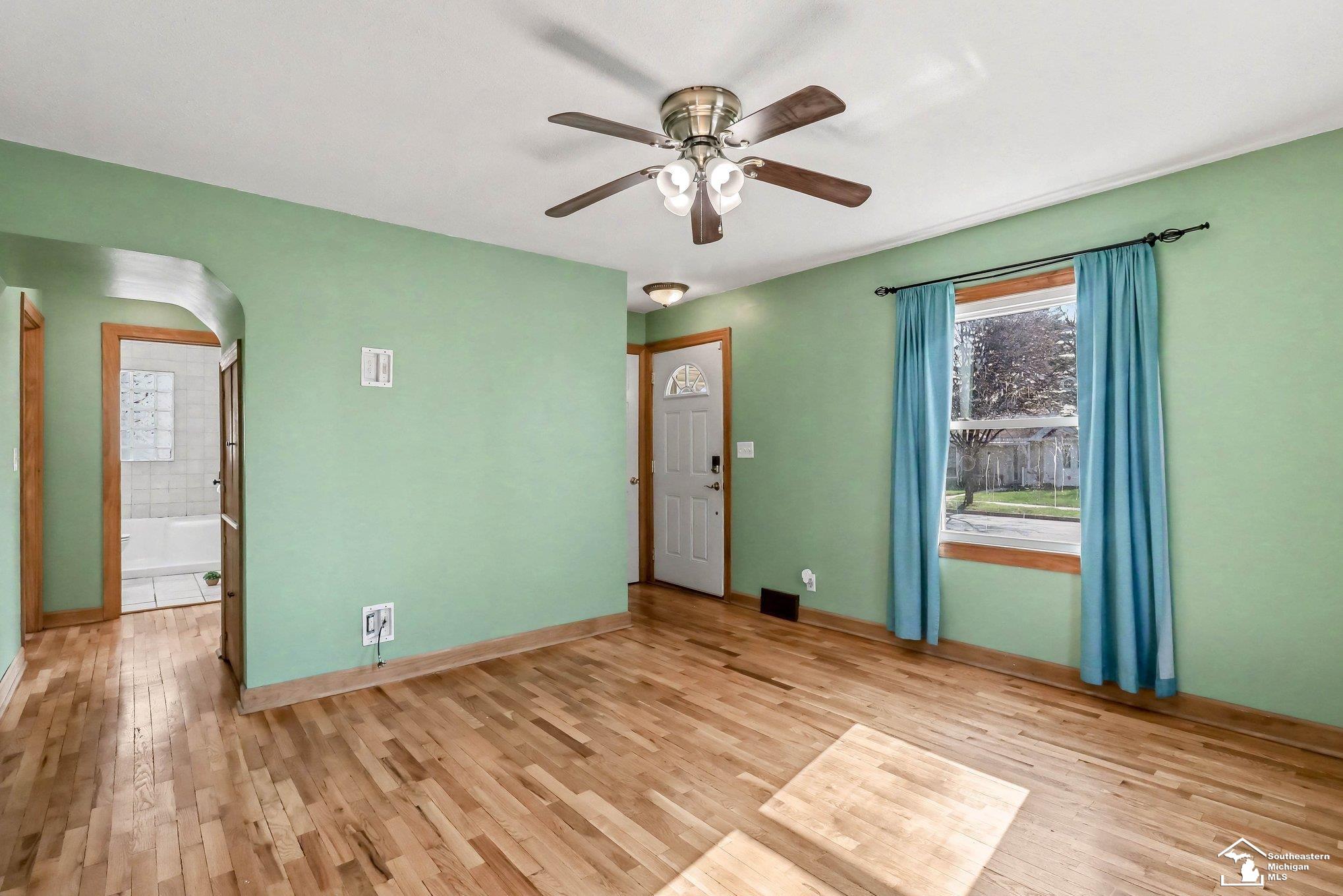 974 Woodville Avenue, Monroe, MI, 48161