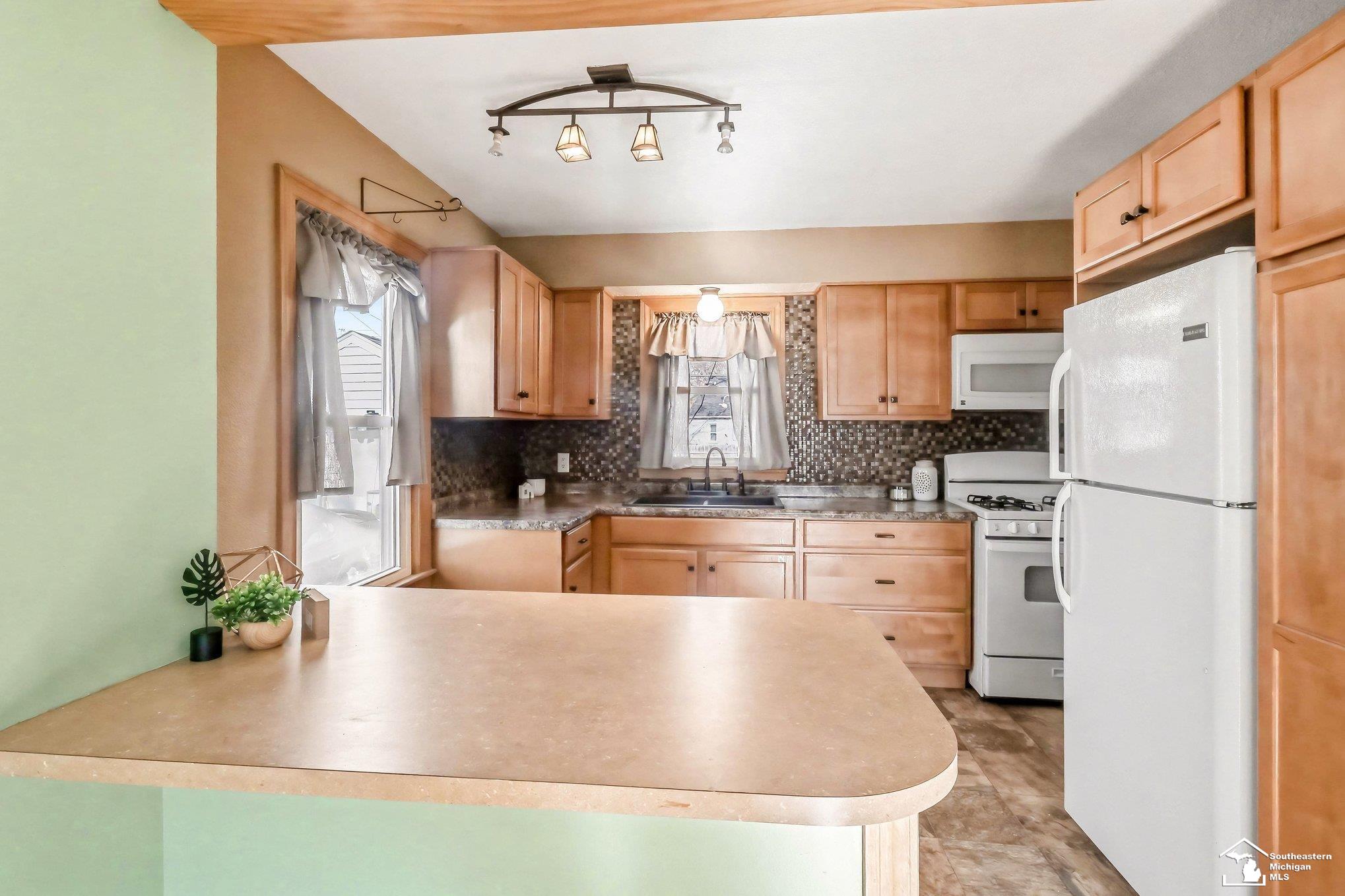 974 Woodville Avenue, Monroe, MI, 48161