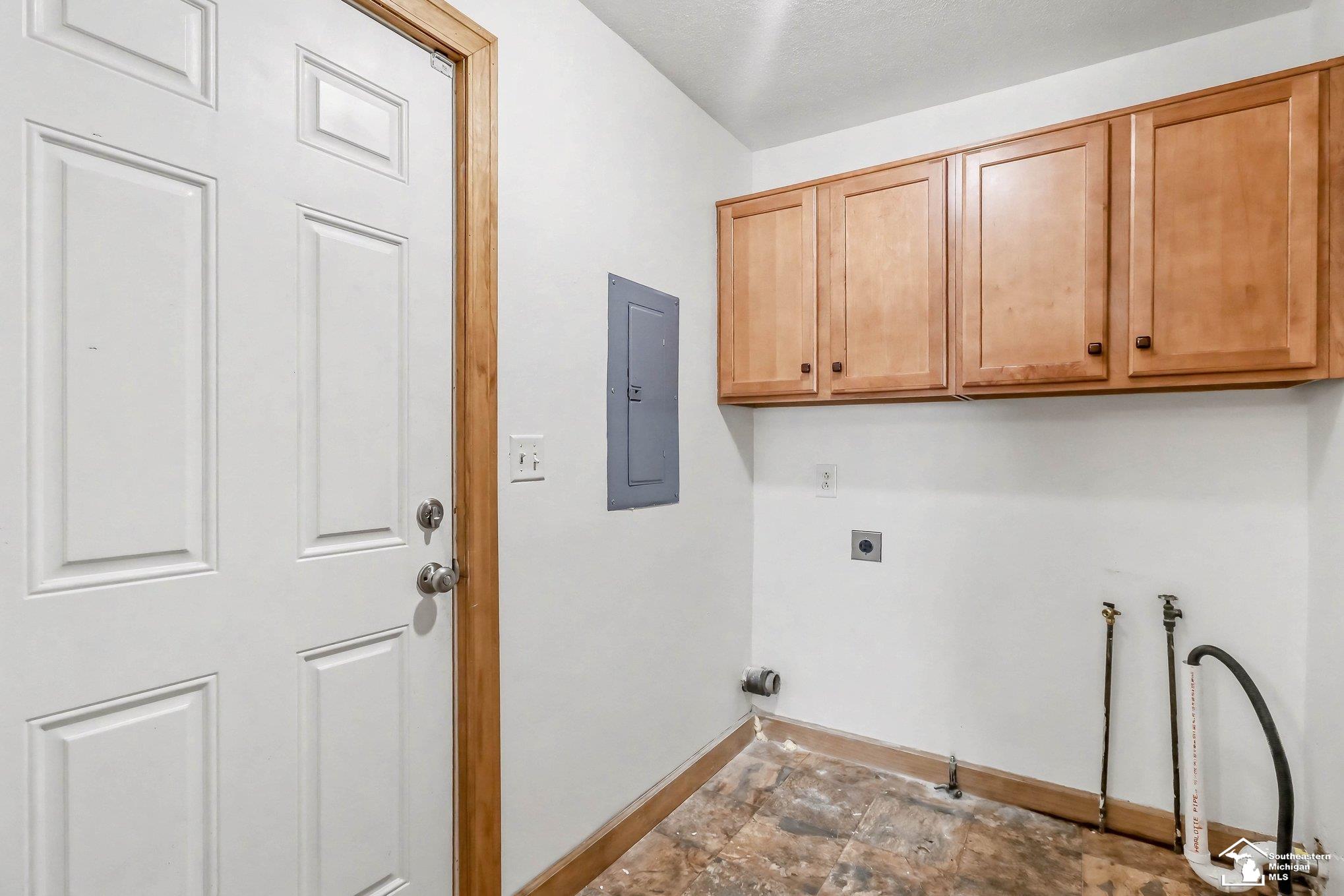 974 Woodville Avenue, Monroe, MI, 48161