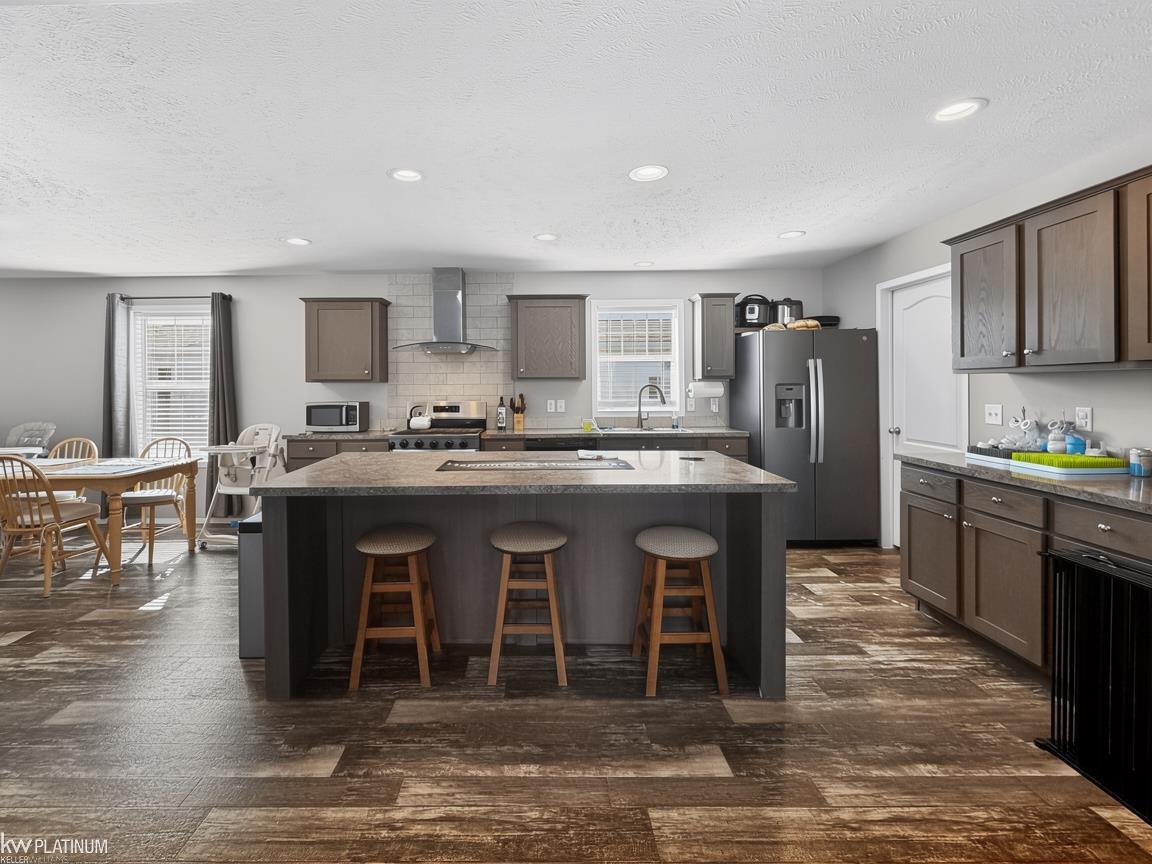 33200 Sumac Court, Lenox, MI, 48048