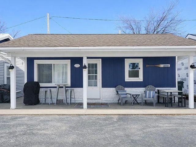 602 W Houghton Lake Drive, Prudenville, MI, 48651