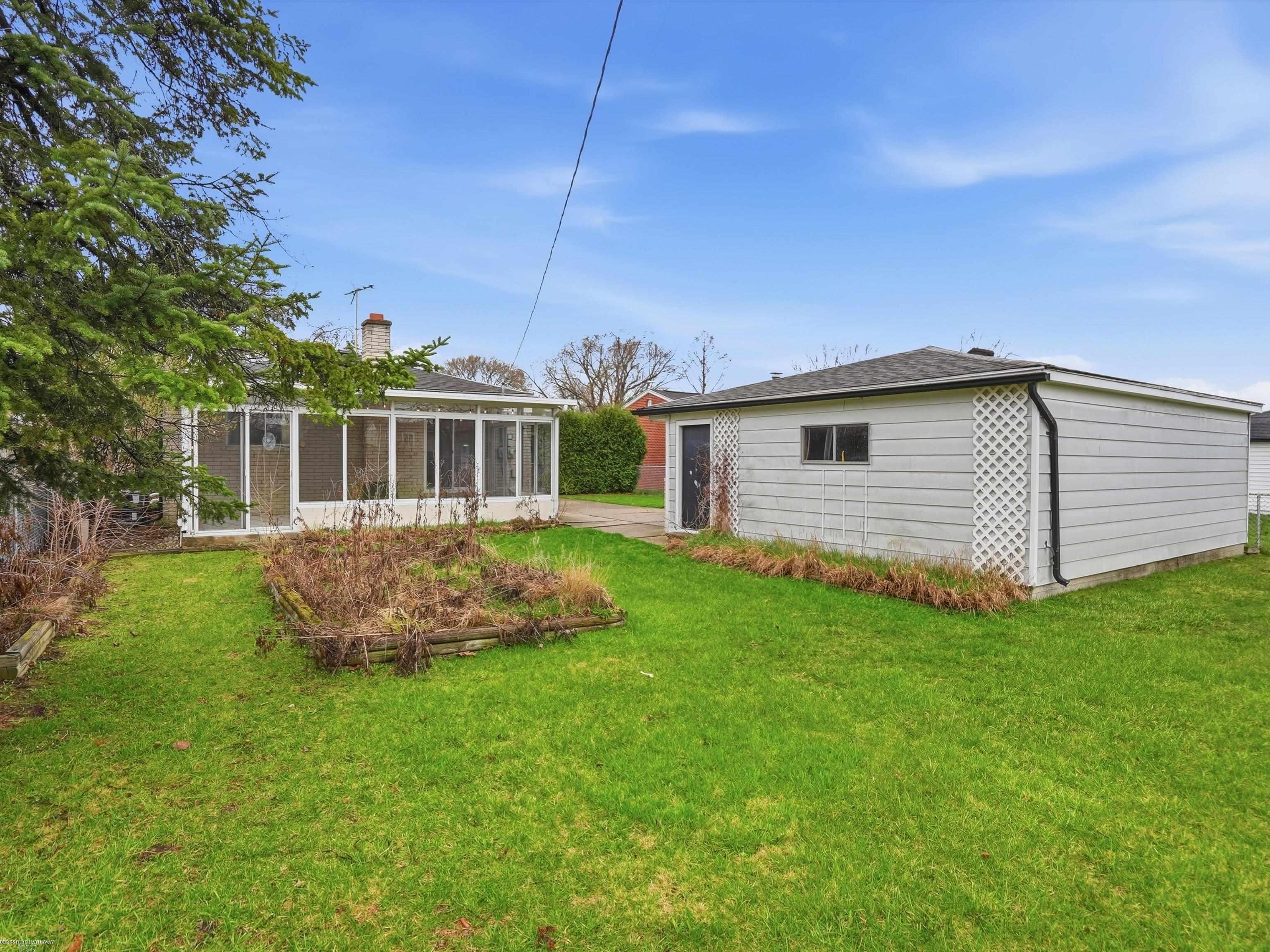 27624 Edward Street, Roseville, MI, 48066