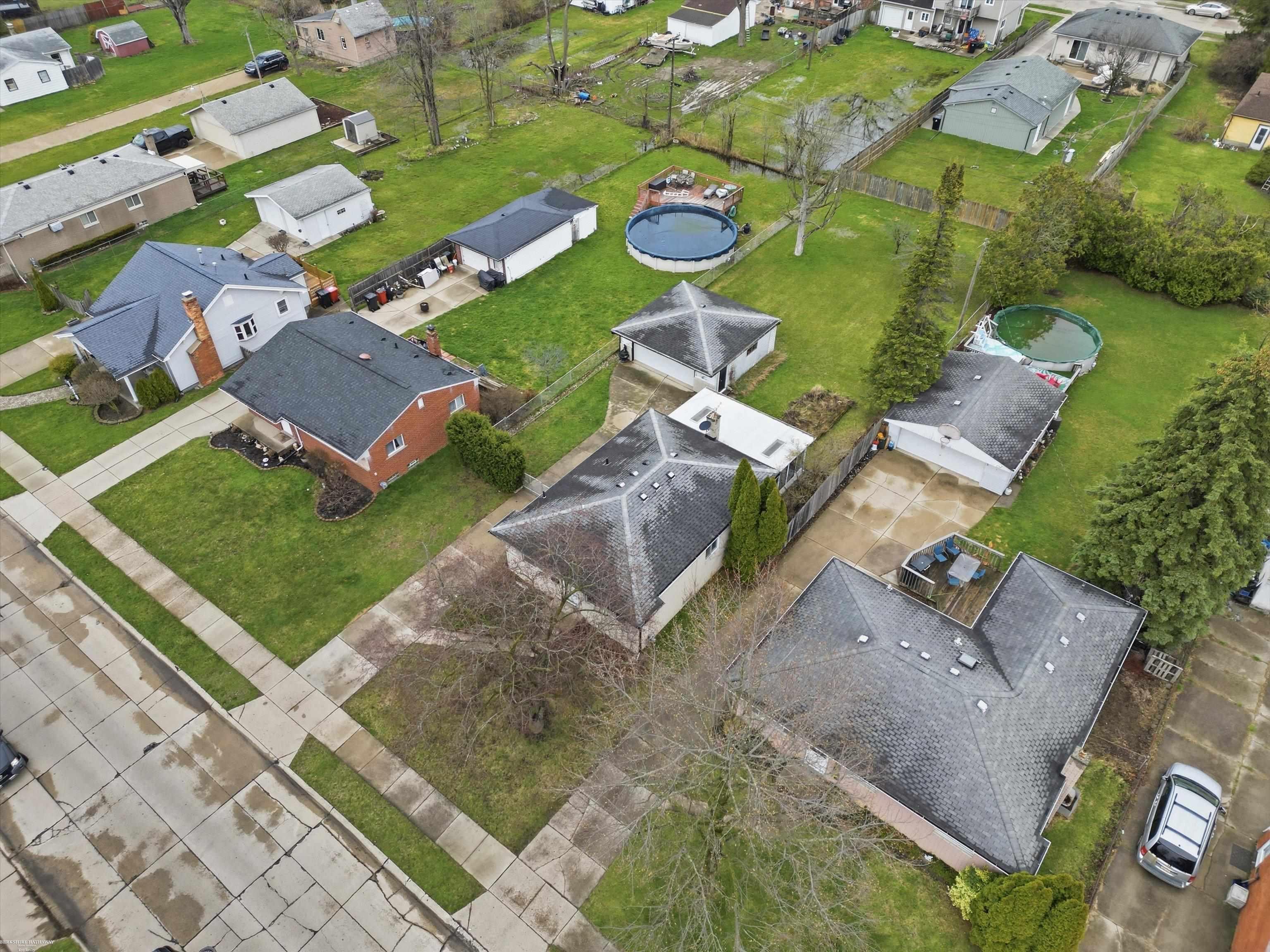 27624 Edward Street, Roseville, MI, 48066