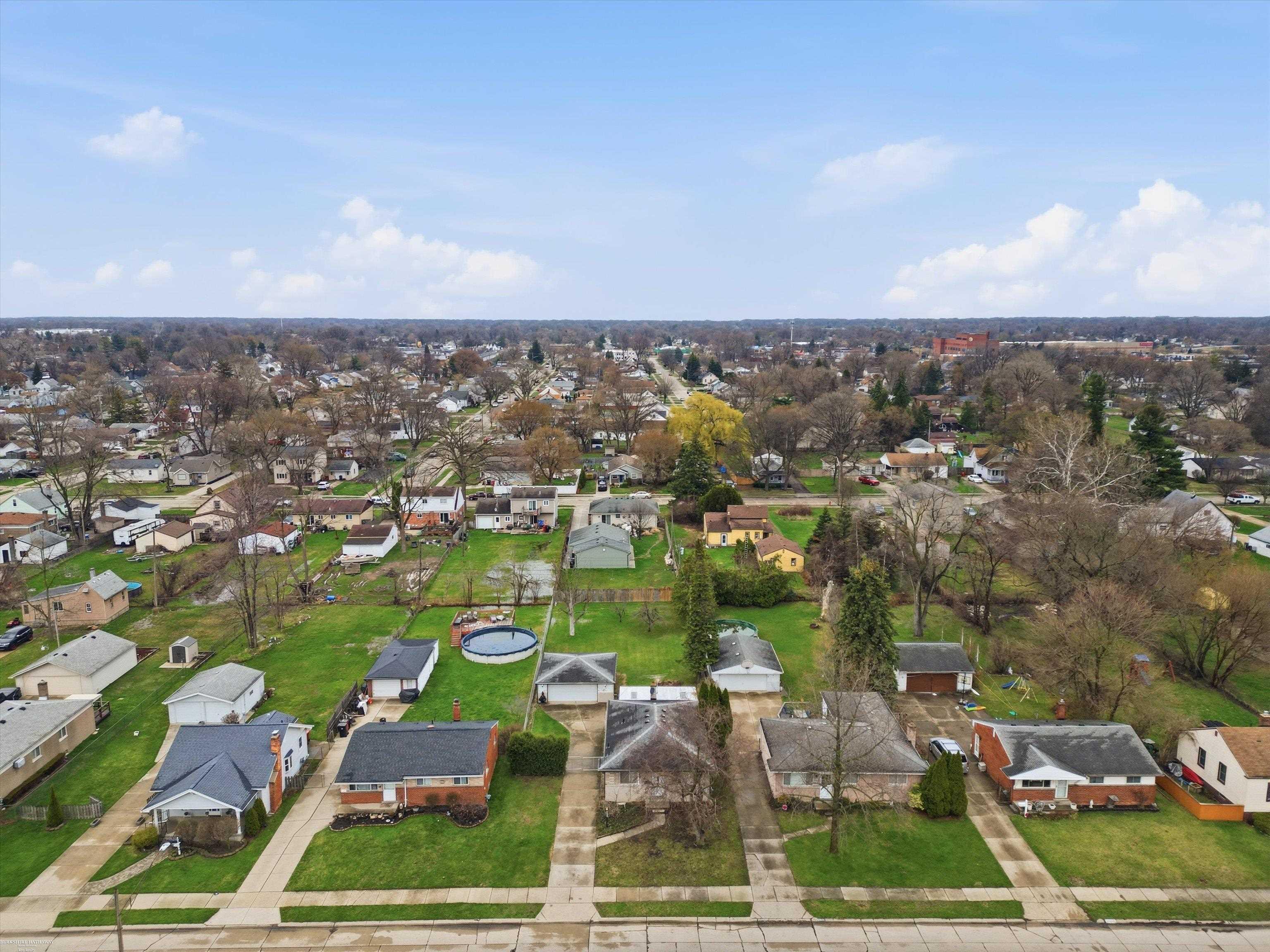 27624 Edward Street, Roseville, MI, 48066