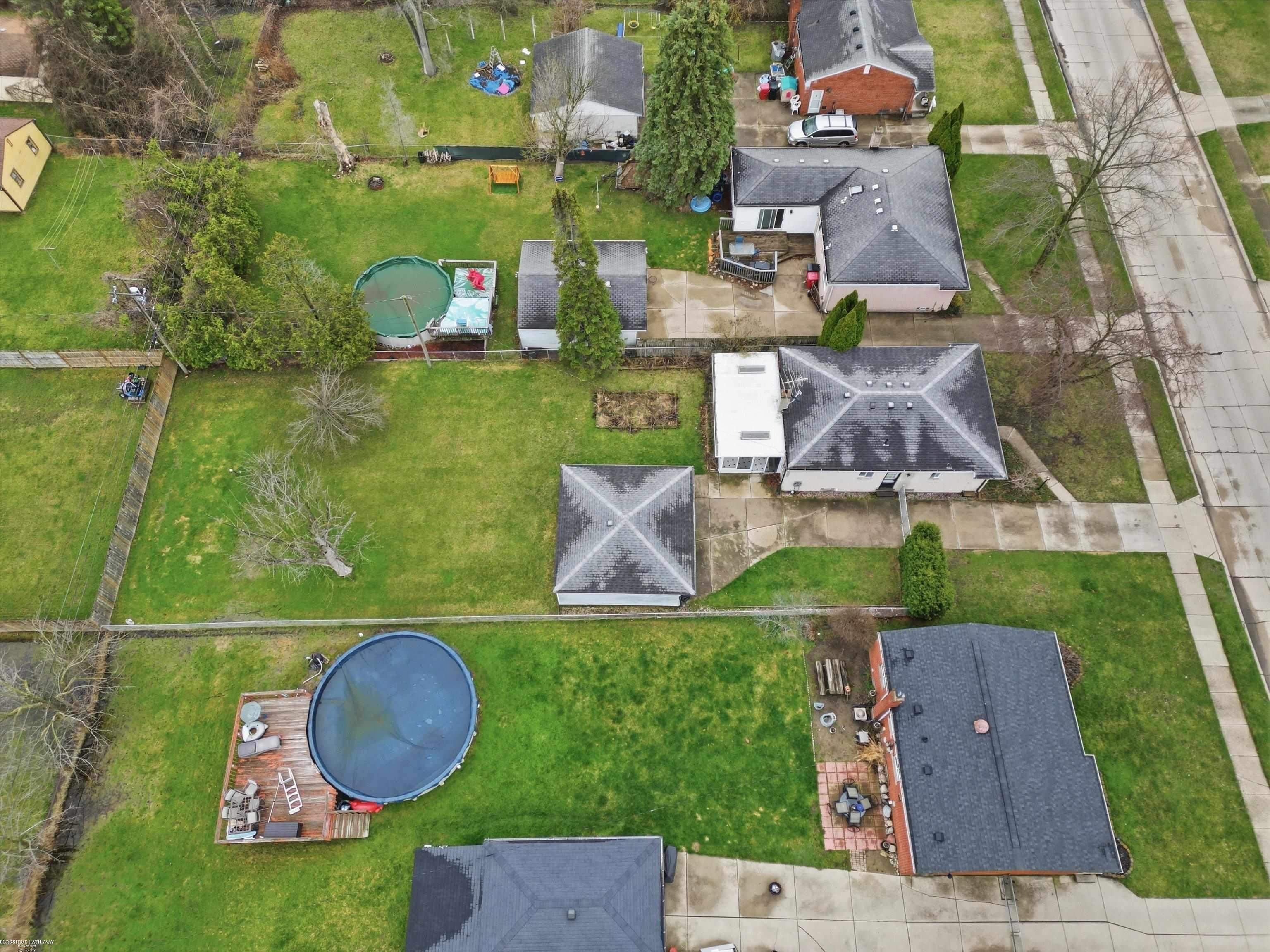 27624 Edward Street, Roseville, MI, 48066