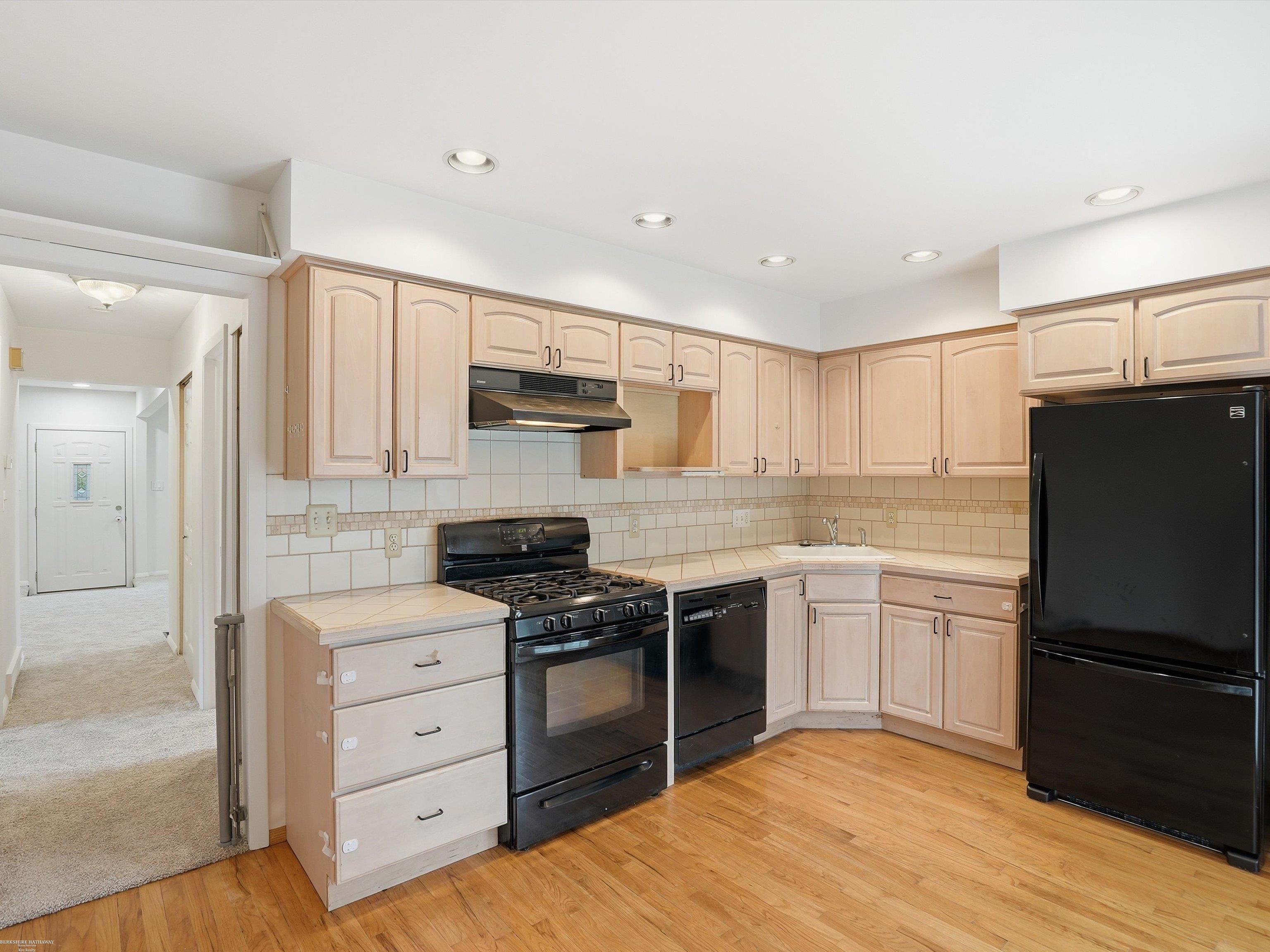 27624 Edward Street, Roseville, MI, 48066