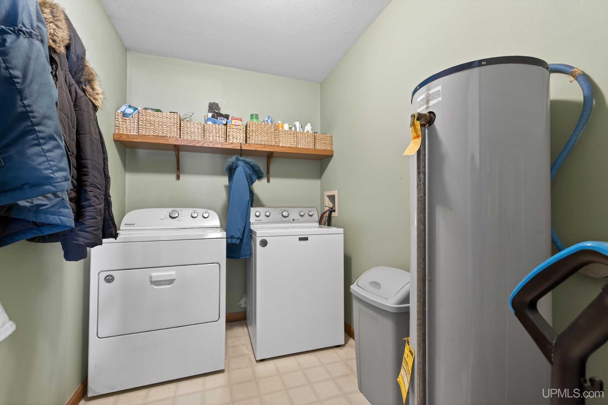 6347 Ll.25 Ln Road, Garden, MI, 49835-0000