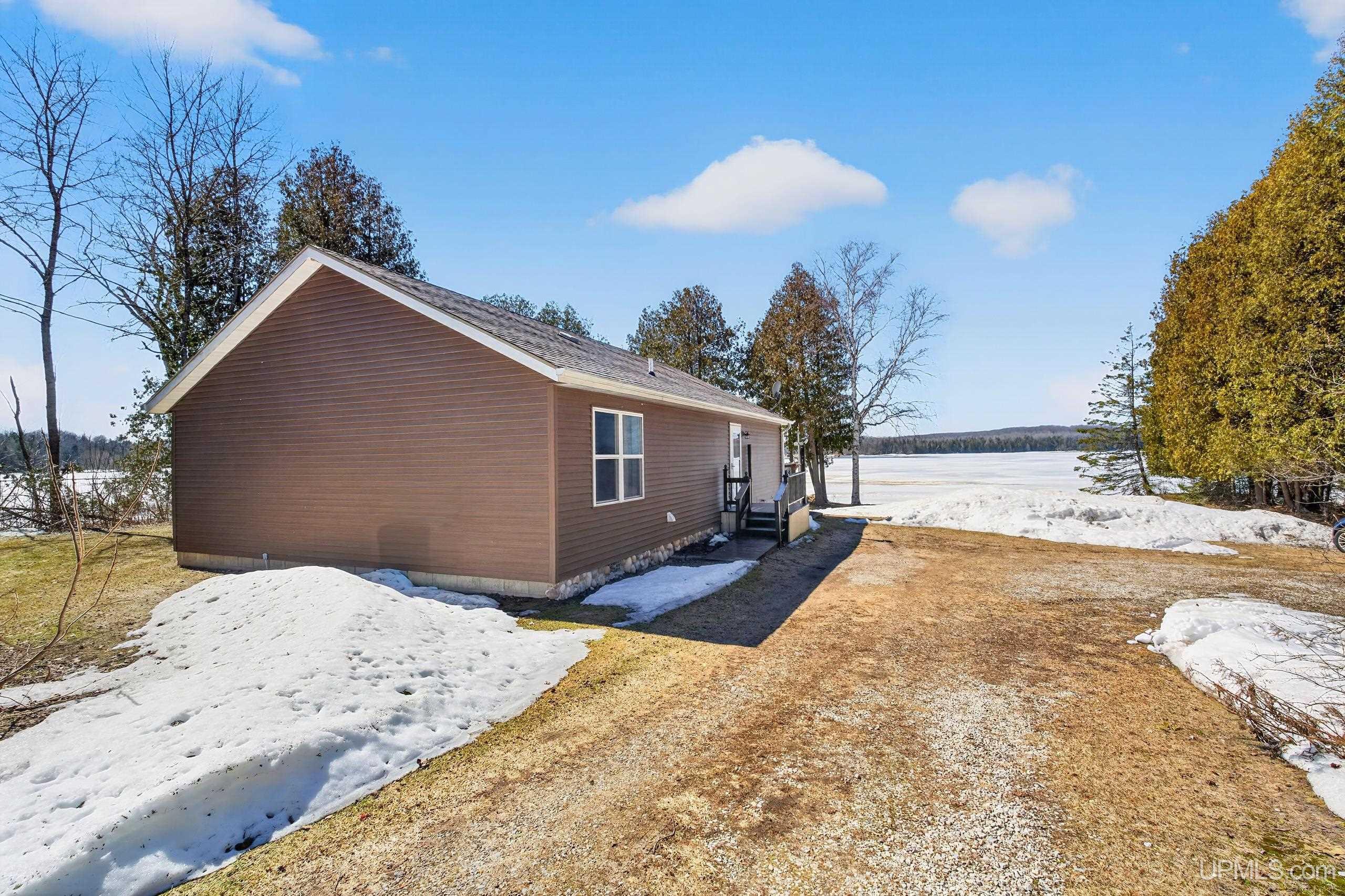 6347 Ll.25 Ln Road, Garden, MI, 49835-0000