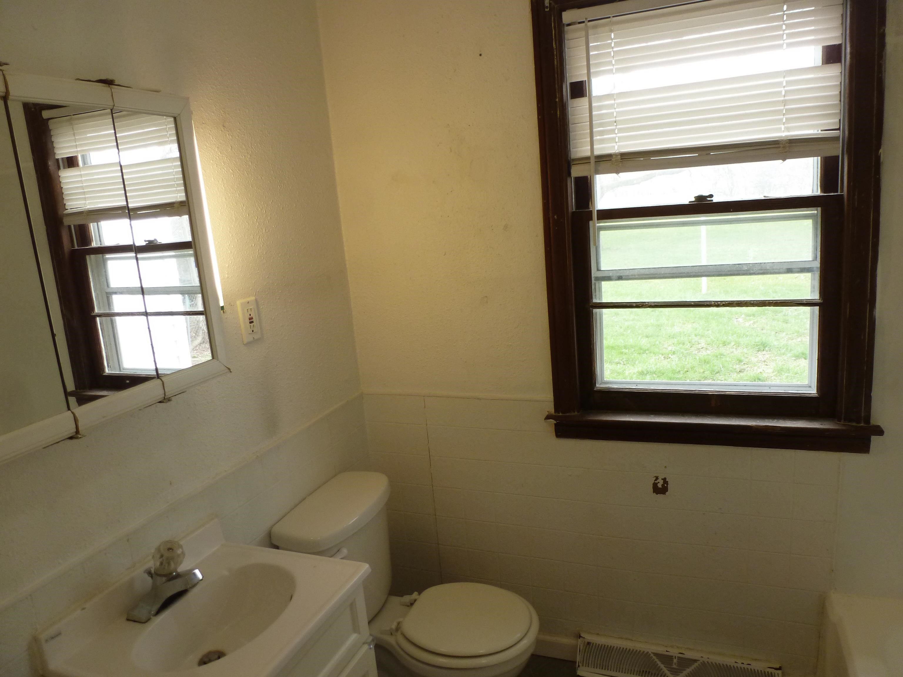 5064 Hess Street, Saginaw, MI, 48601