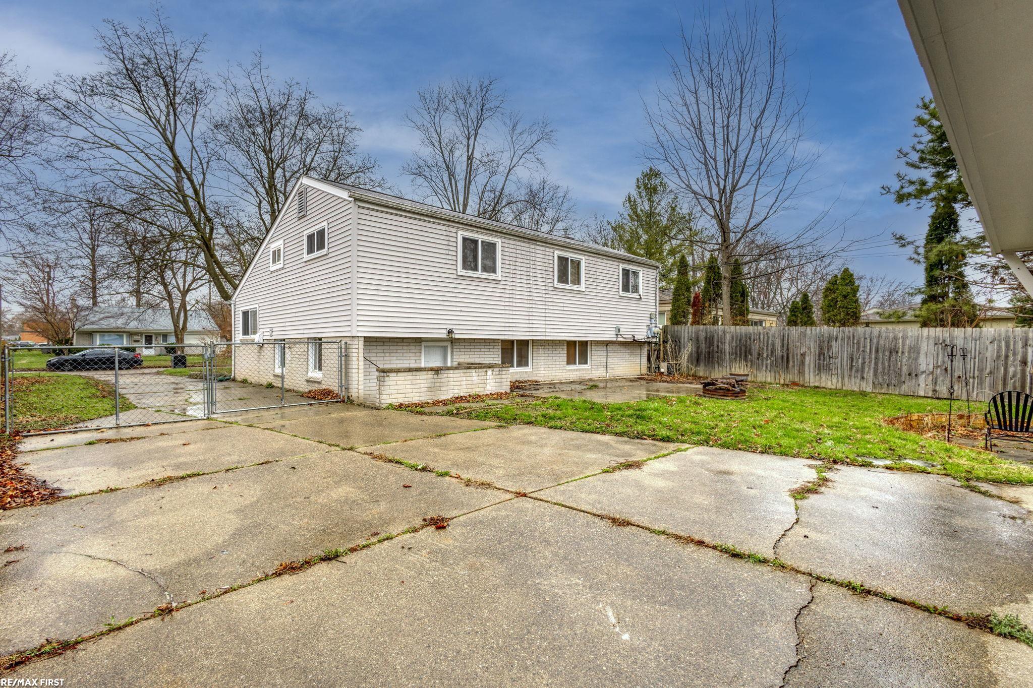 36024 Weideman St Street, Clinton Township, MI, 48035