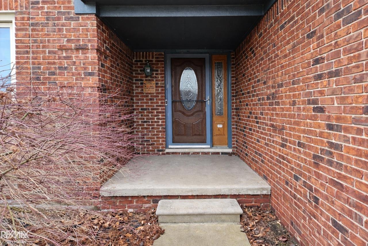 30868 Thistle Avenue, Chesterfield, MI, 48051