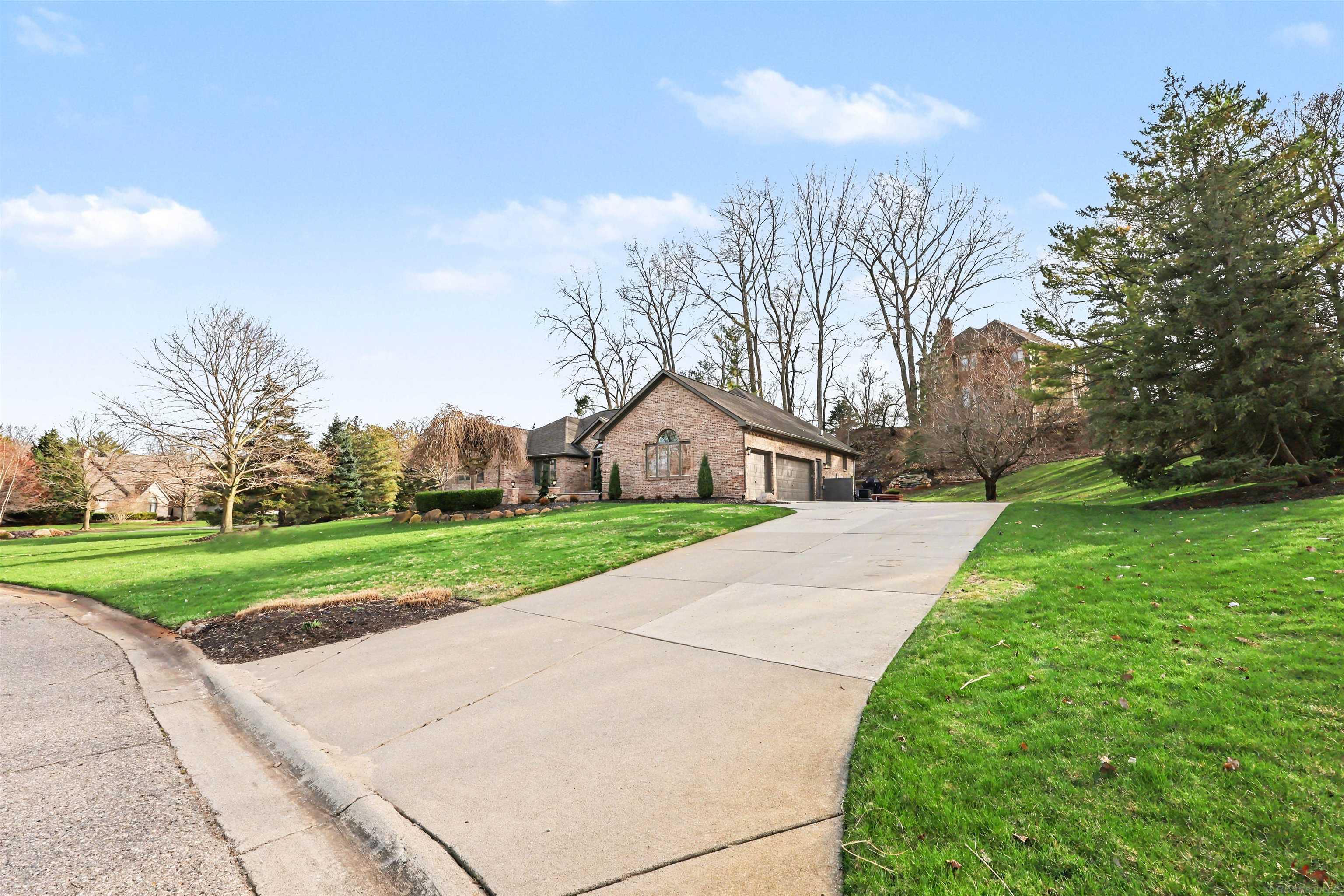 62243 Darren Drive, Washington, MI, 48094