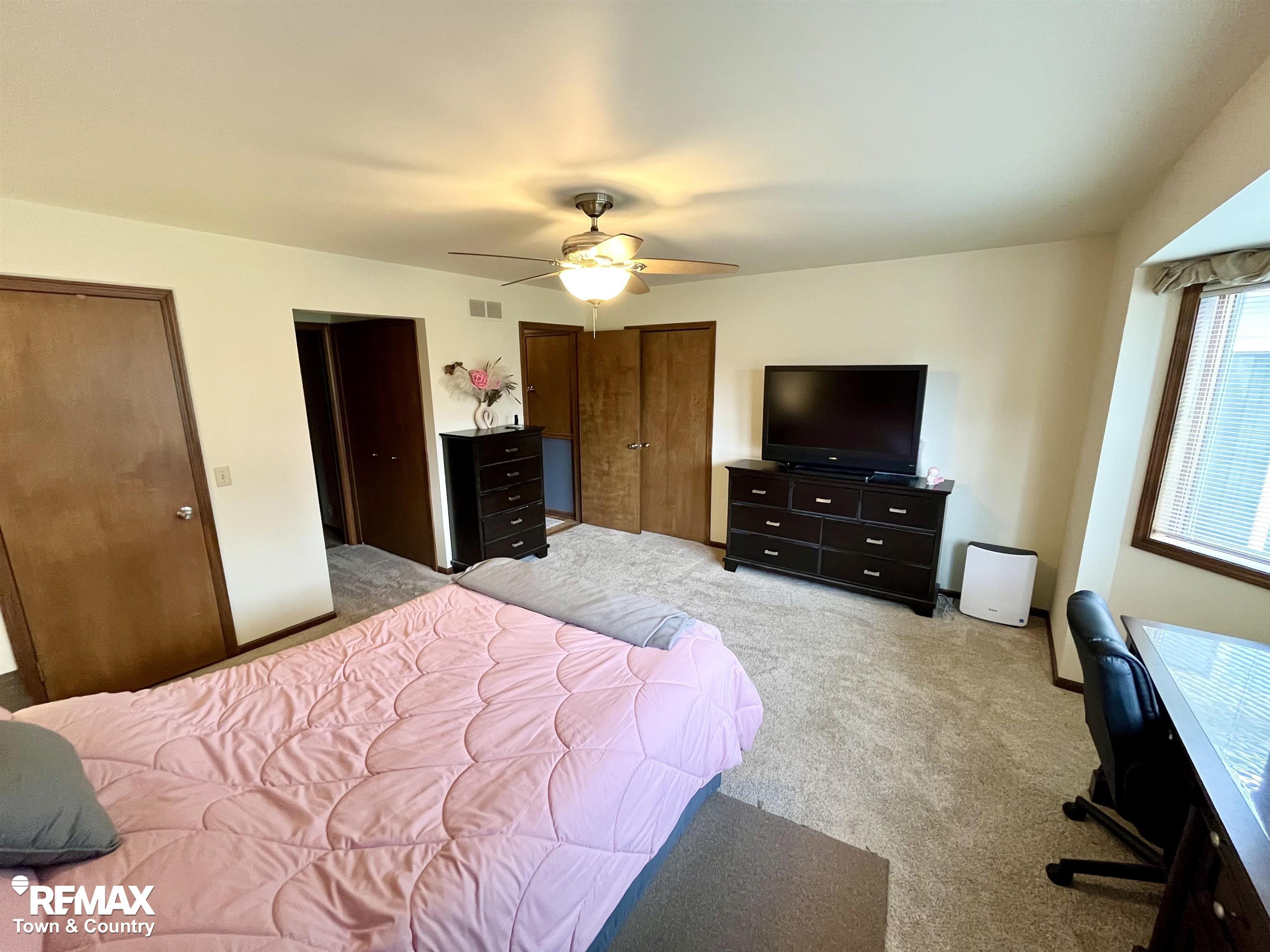 6112 Oak Creek Drive, Swartz Creek, MI, 48473