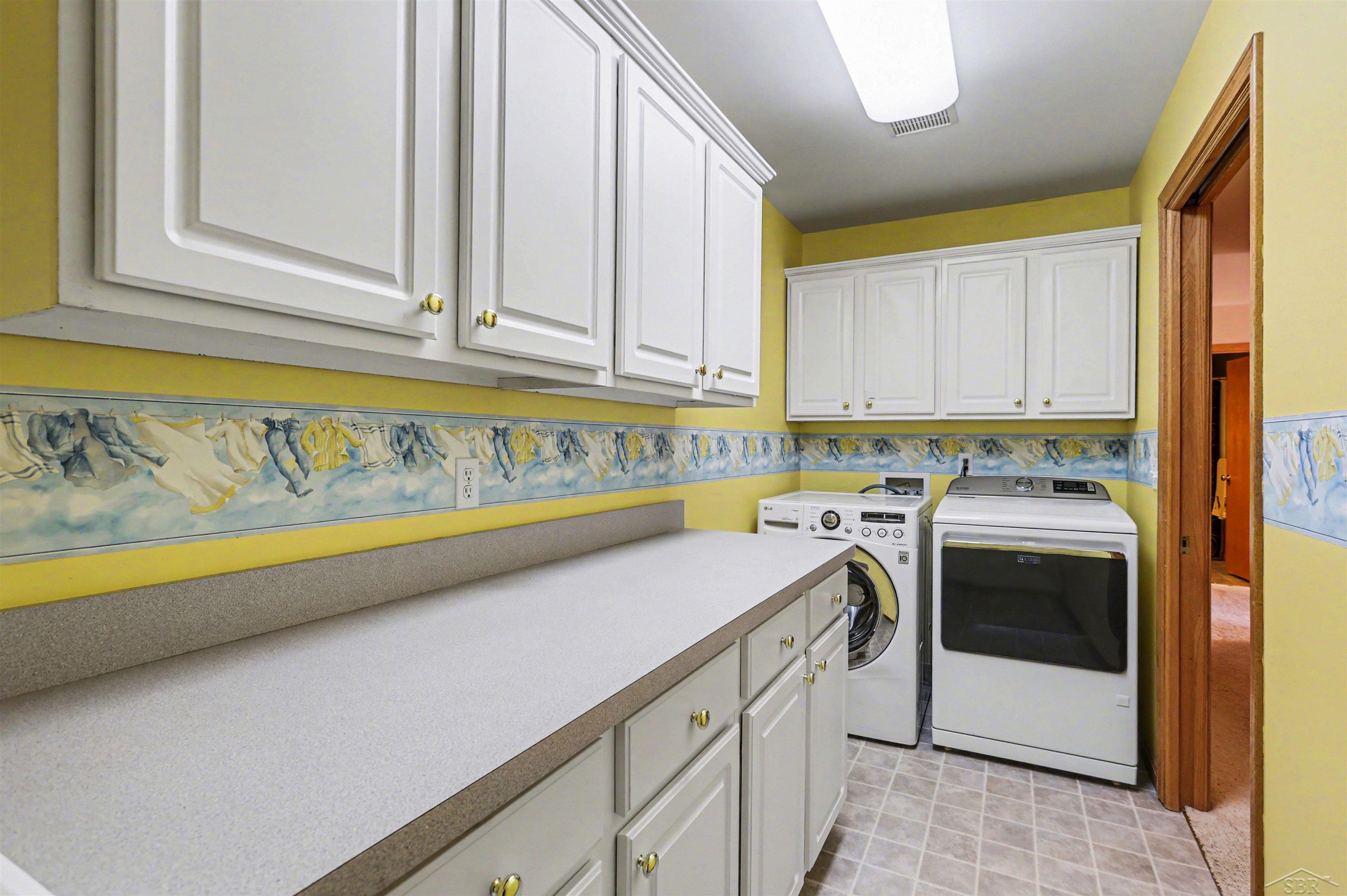 8782 Valleyview Court, Saginaw, MI, 48609