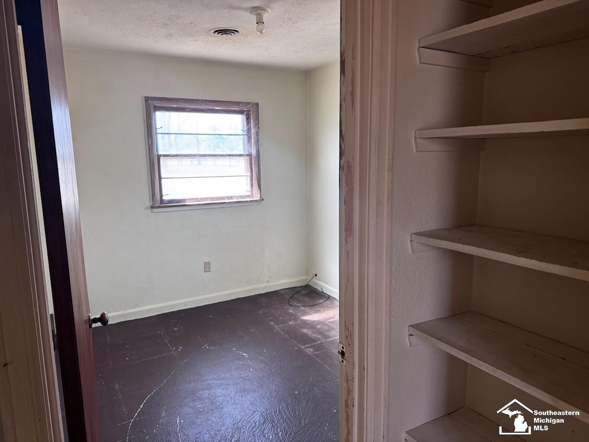 2642 W Samaria Road, Temperance, MI, 48182