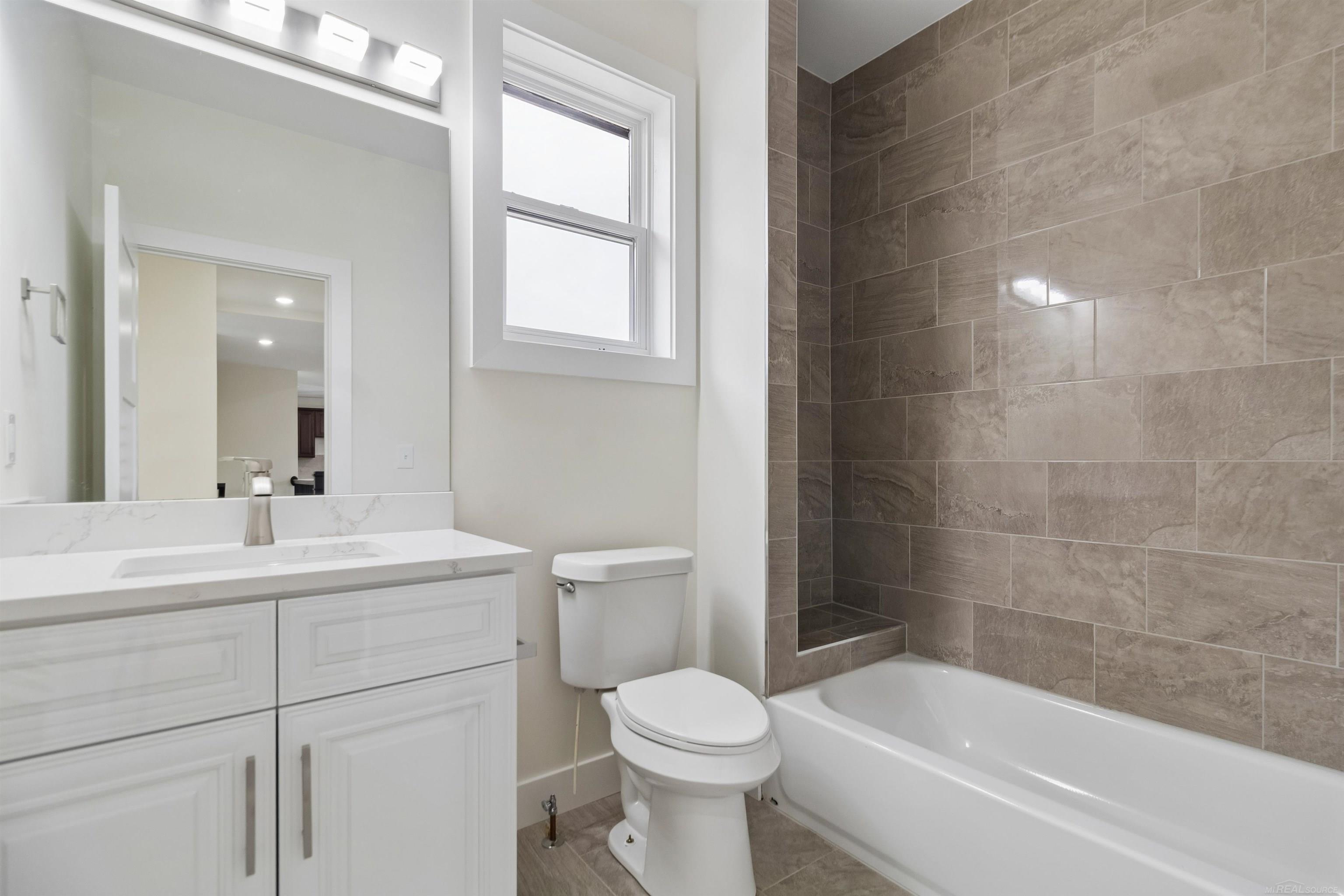 45550 Gable Drive, Macomb, MI, 48044