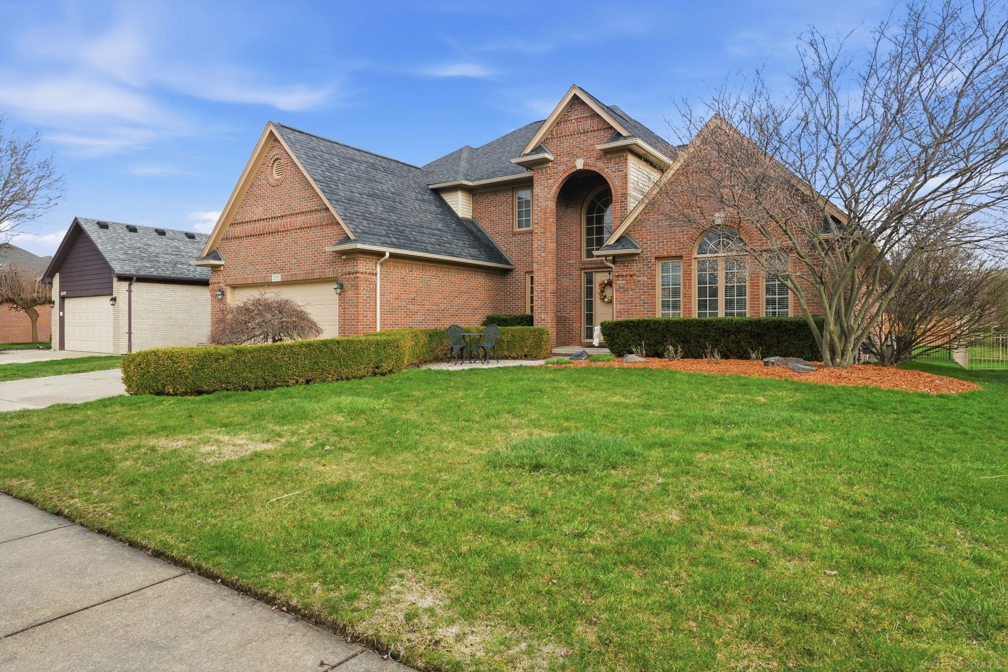 21351 Bunker Drive, Macomb, MI, 48042