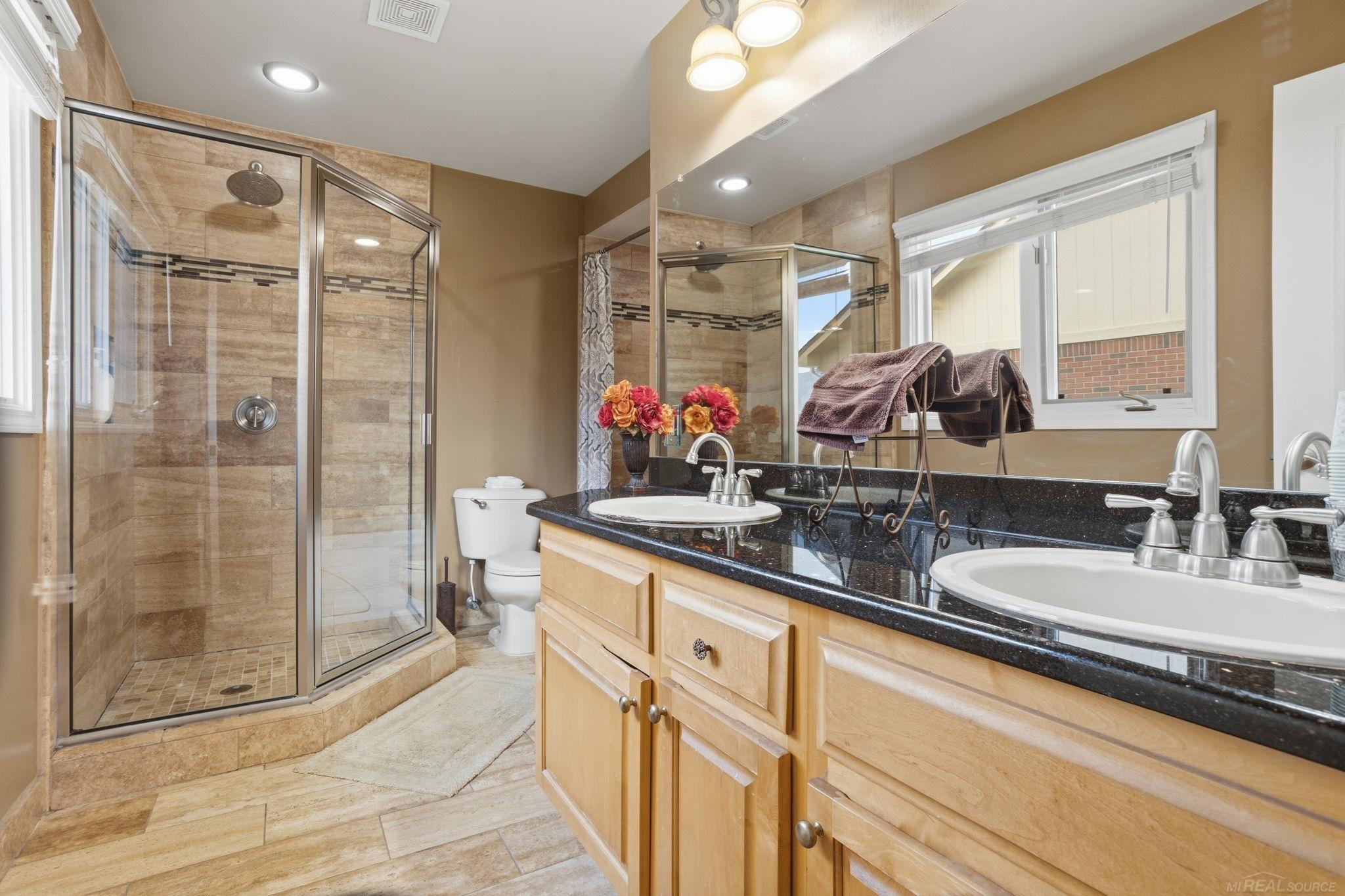 21351 Bunker Drive, Macomb, MI, 48042