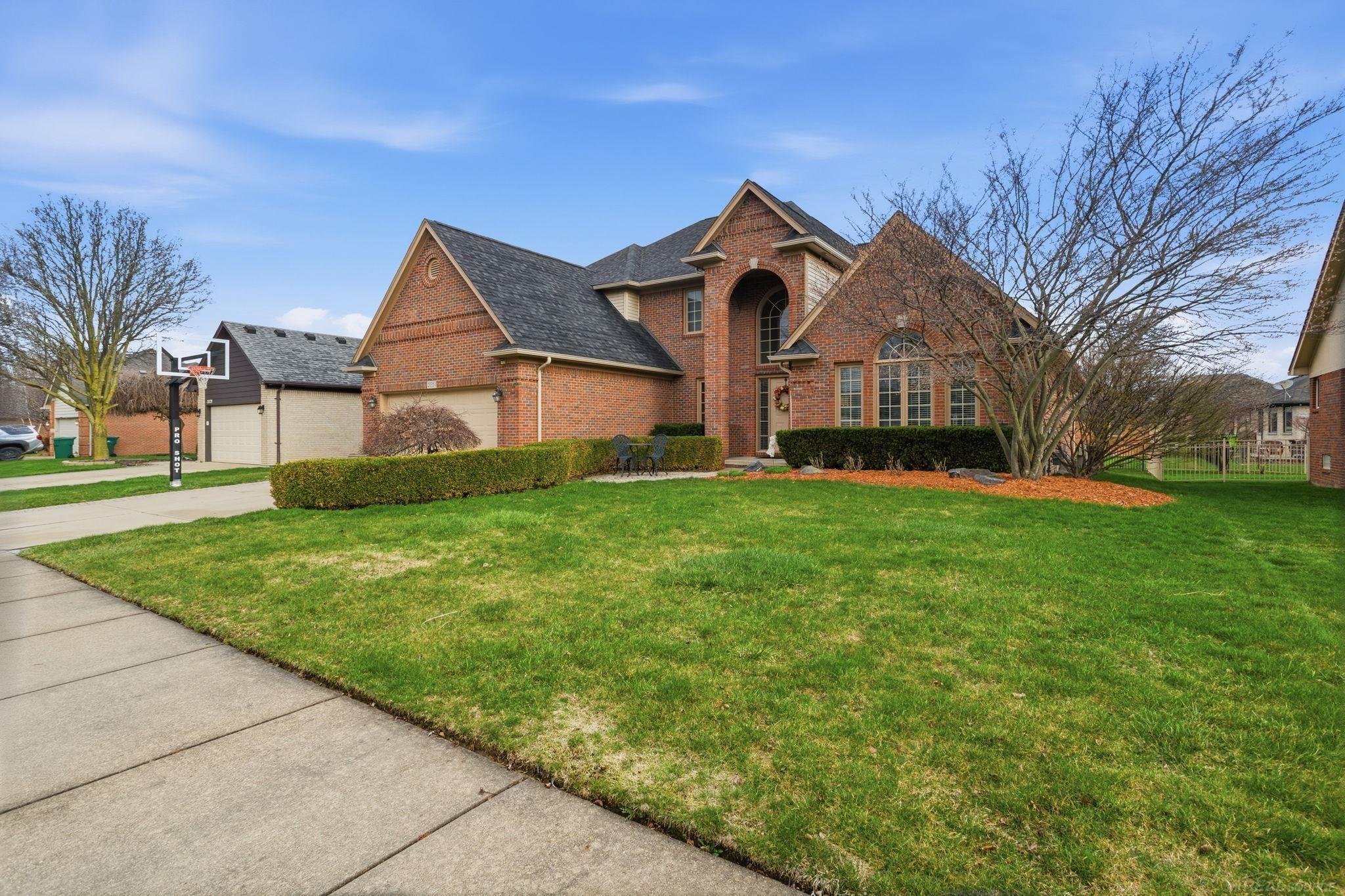 21351 Bunker Drive, Macomb, MI, 48042