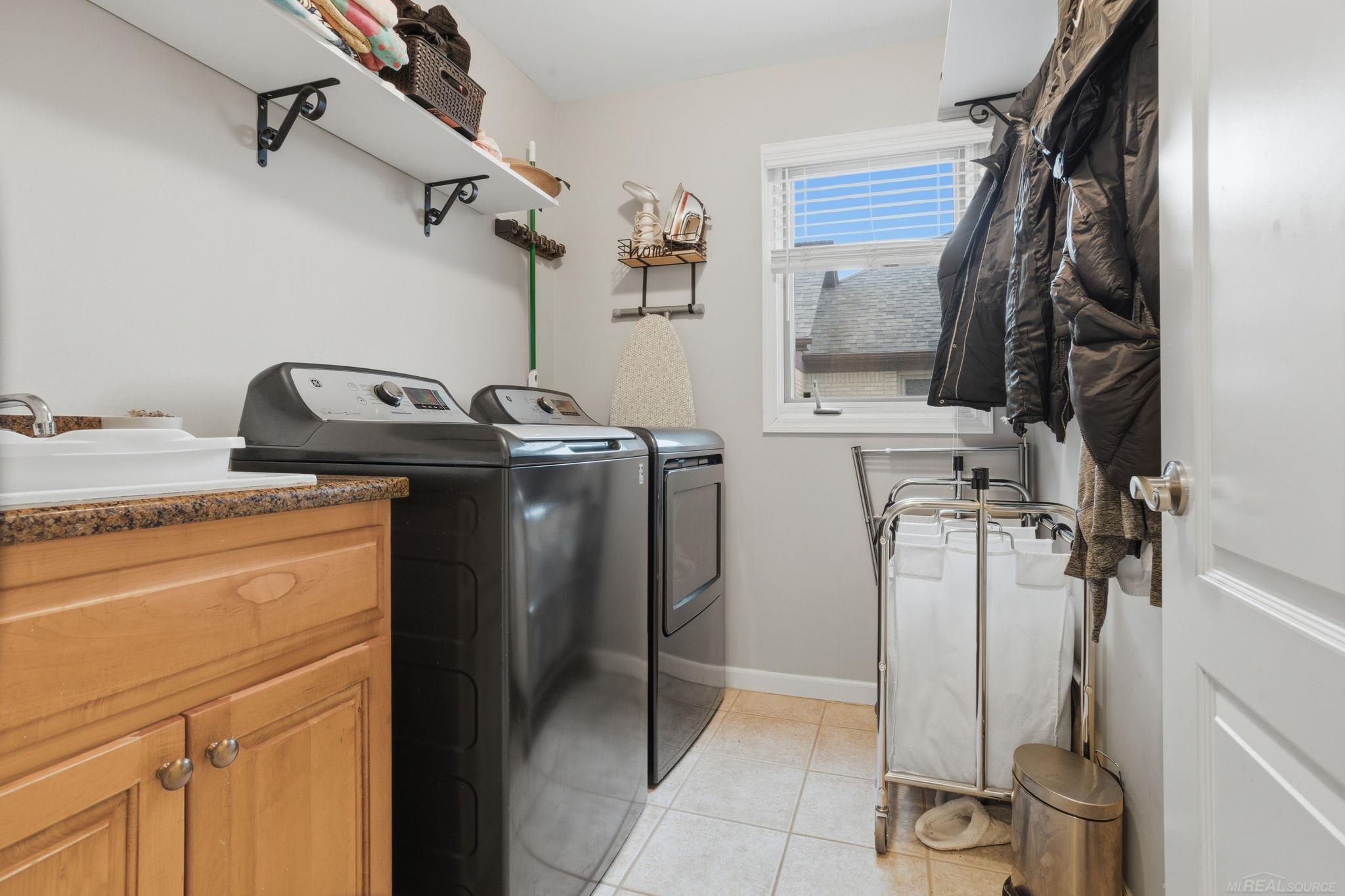 21351 Bunker Drive, Macomb, MI, 48042