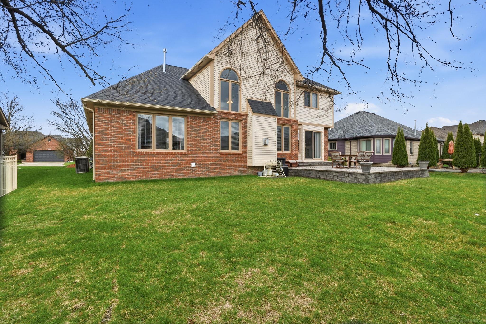 21351 Bunker Drive, Macomb, MI, 48042