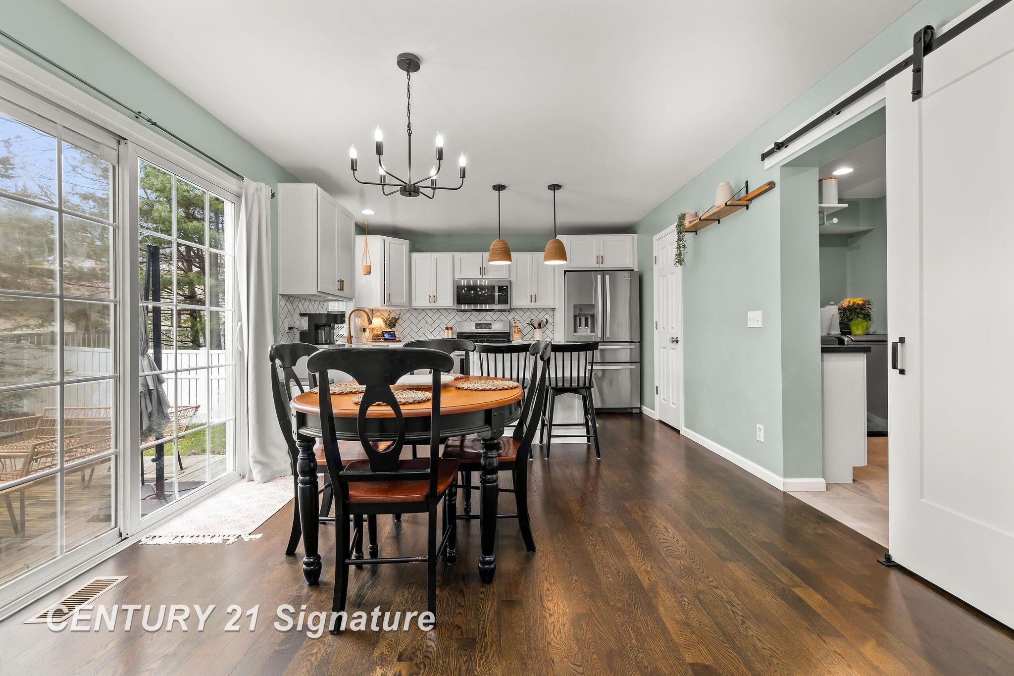 3911 Aspen Way, Midland, MI, 48642