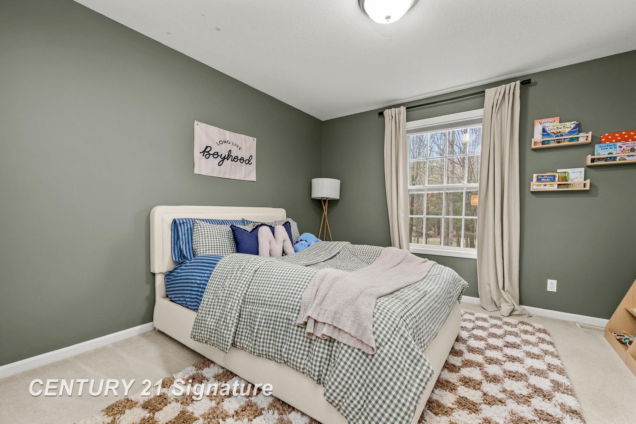 3911 Aspen Way, Midland, MI, 48642