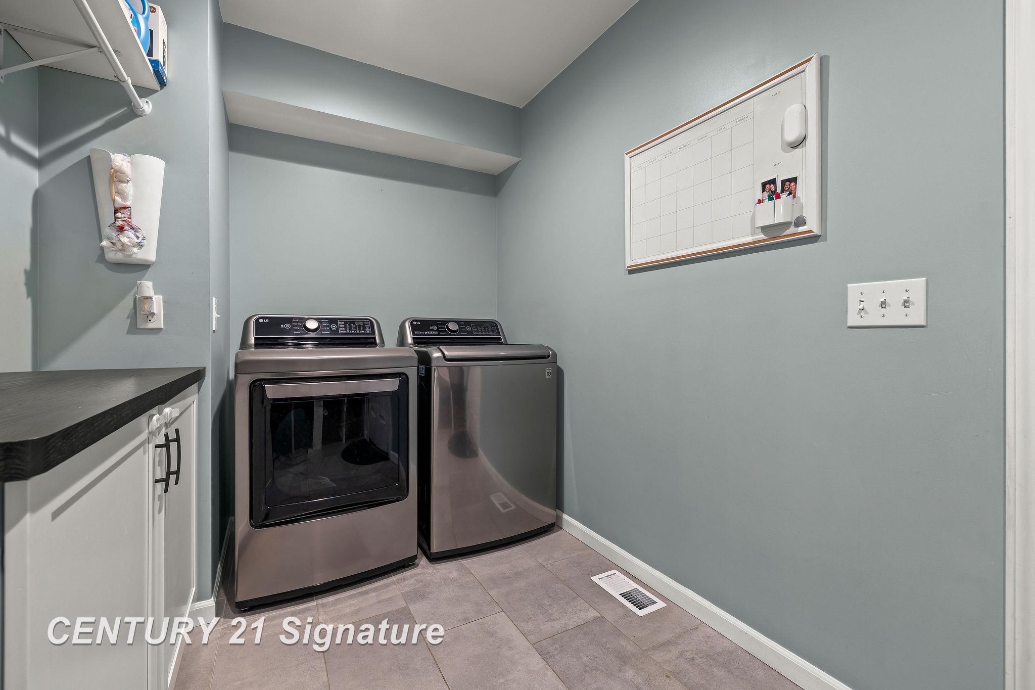 3911 Aspen Way, Midland, MI, 48642