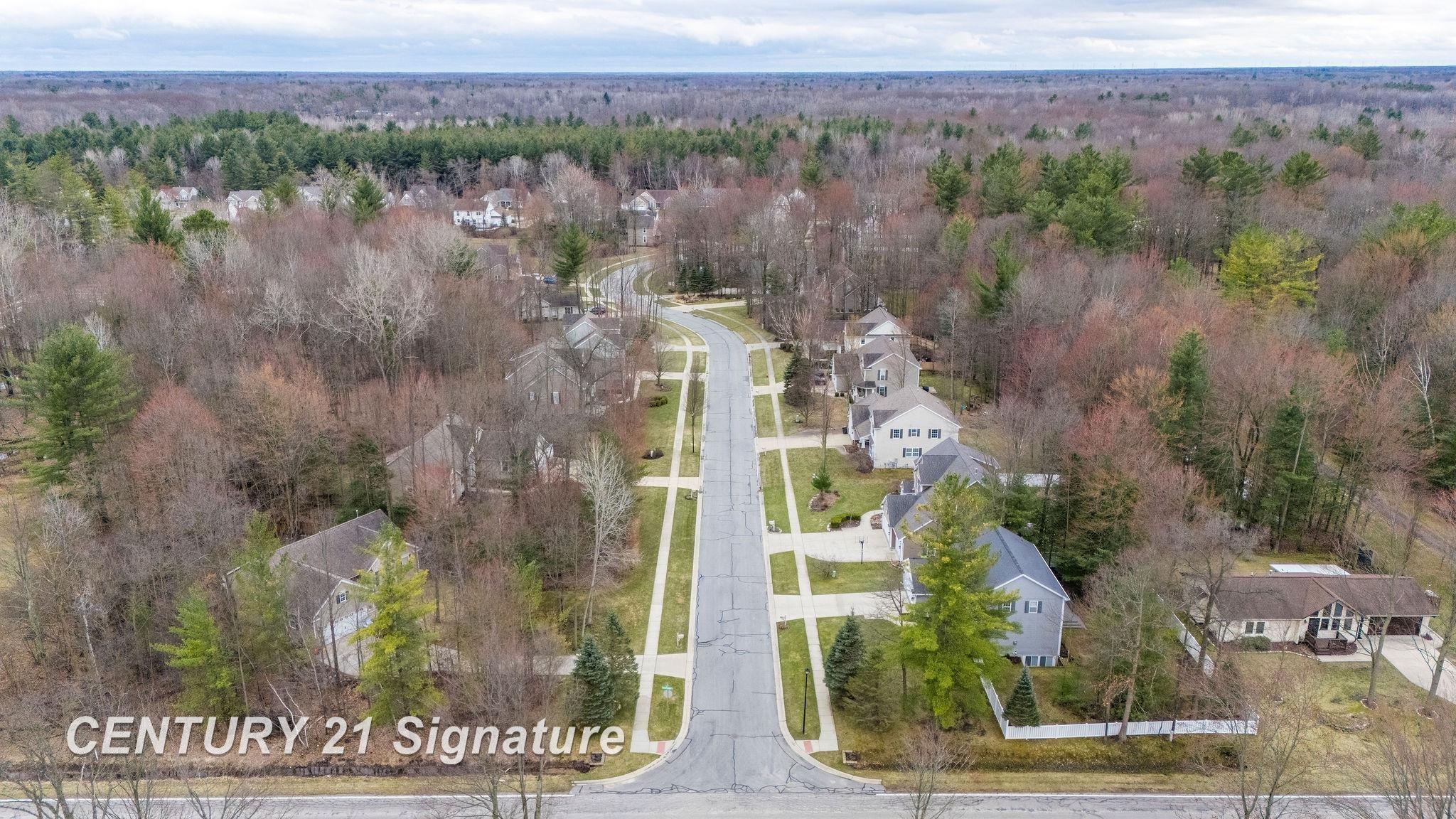 3911 Aspen Way, Midland, MI, 48642