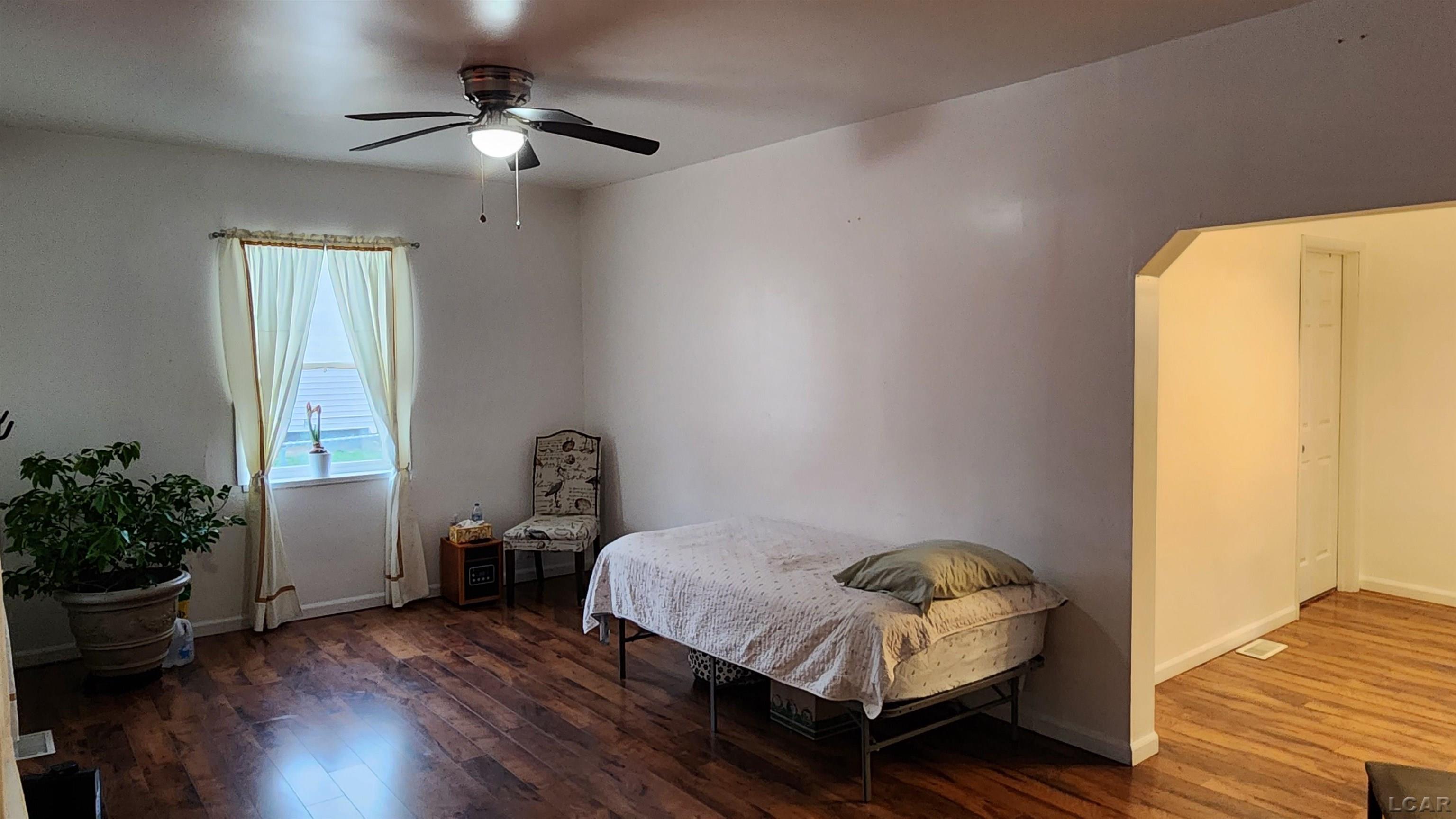 518 Frank St Street, Adrian, MI, 49221