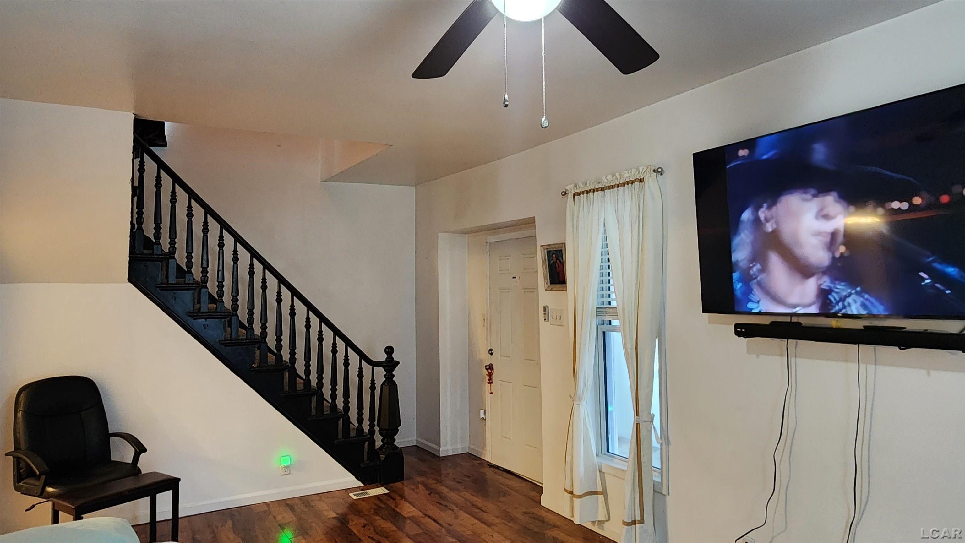 518 Frank St Street, Adrian, MI, 49221