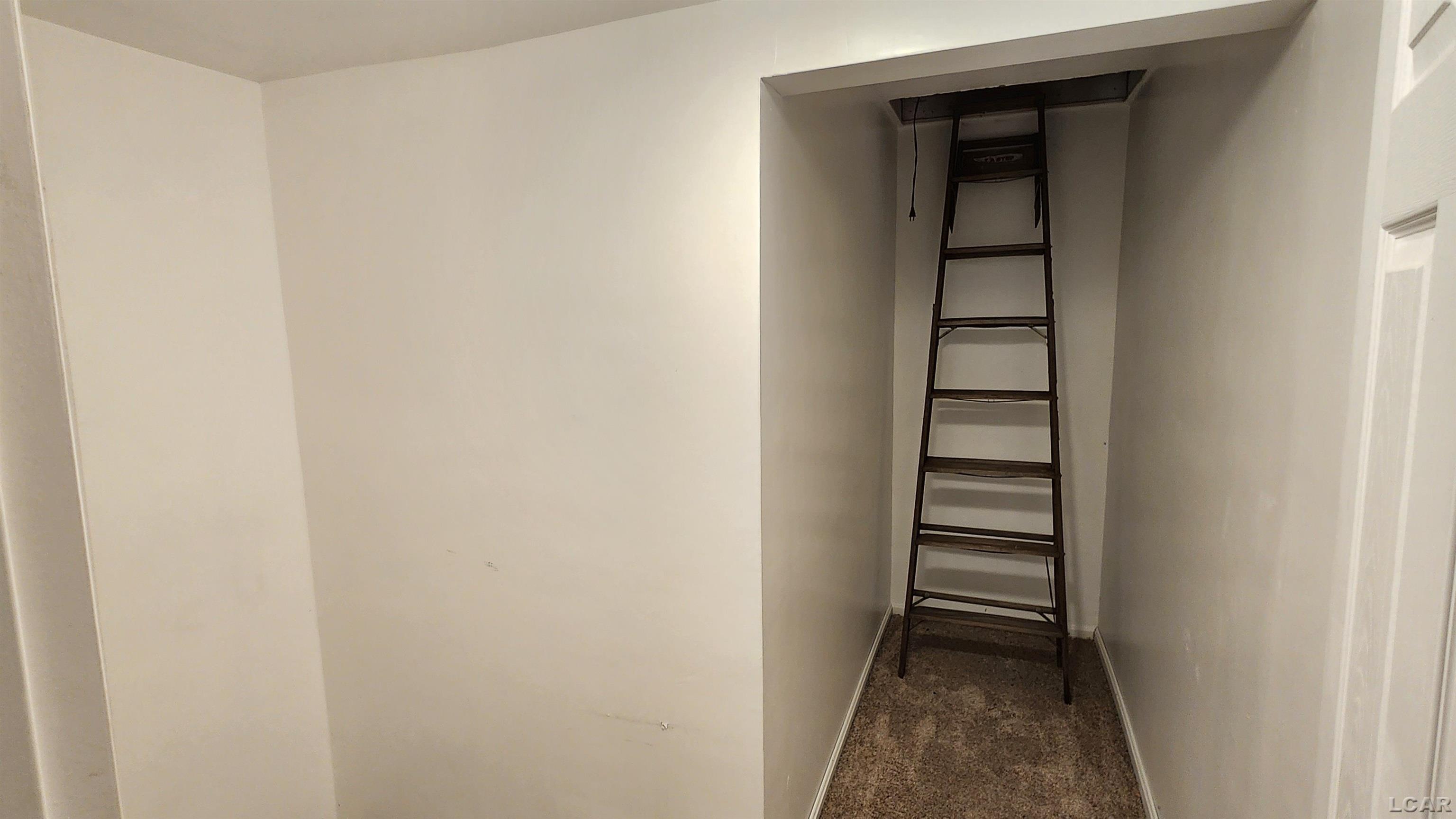 518 Frank St Street, Adrian, MI, 49221