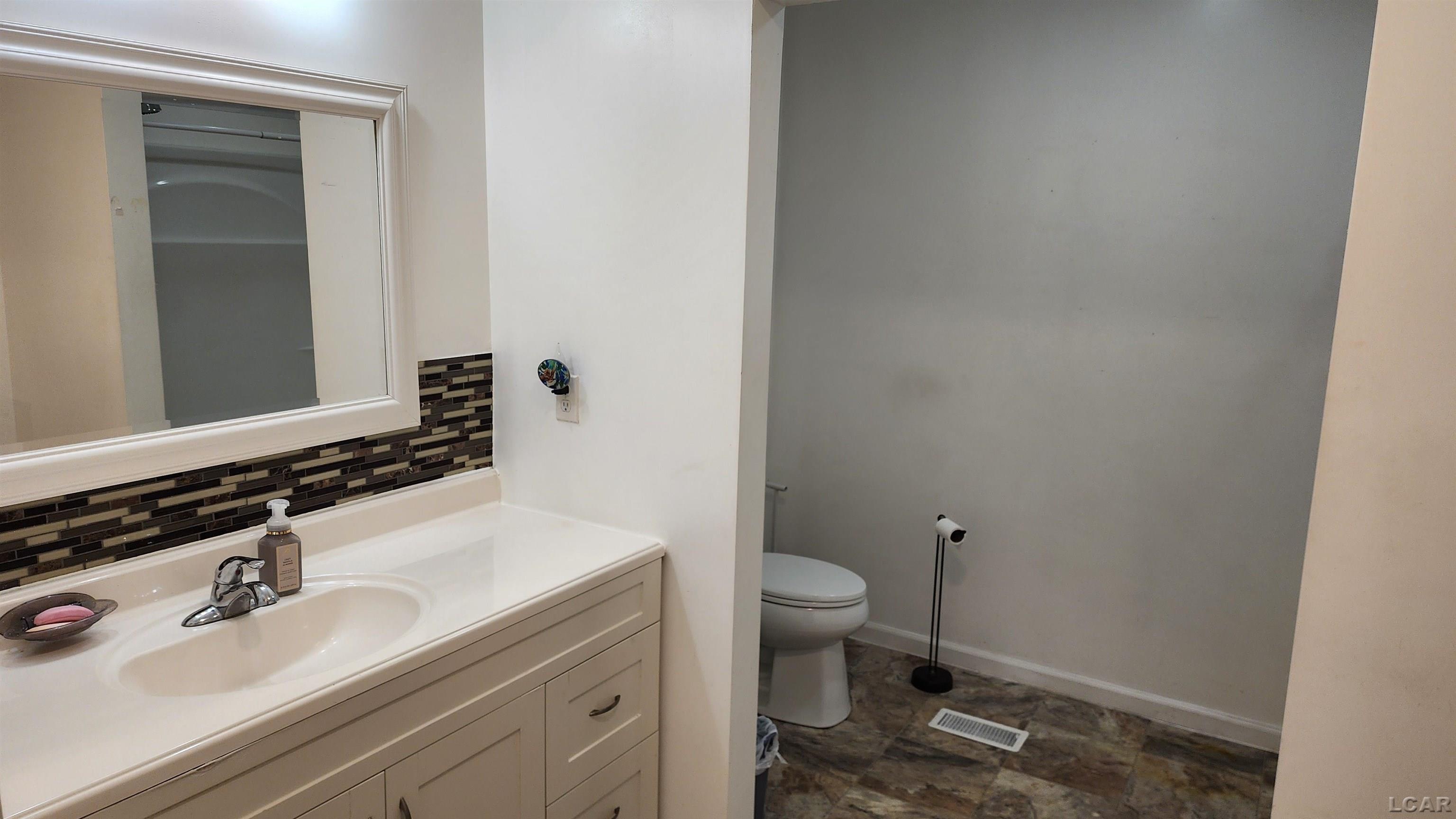 518 Frank St Street, Adrian, MI, 49221