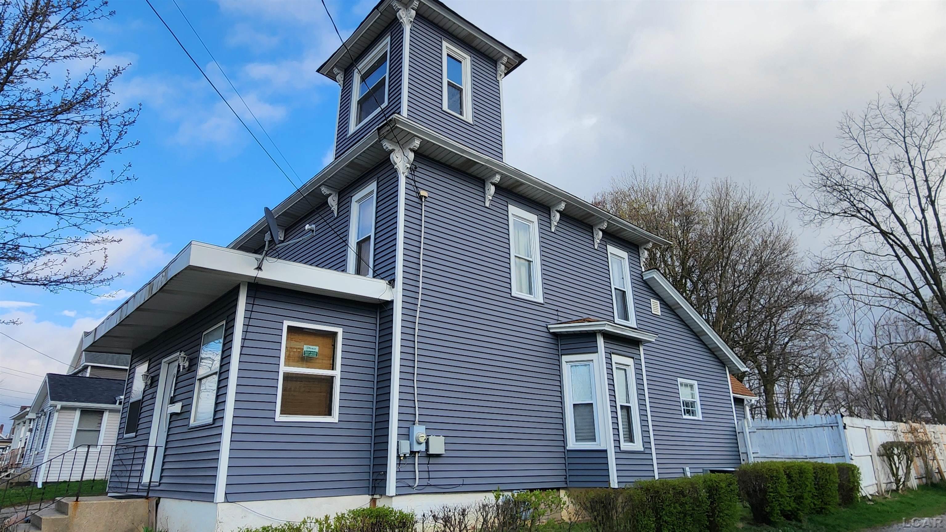 518 Frank St Street, Adrian, MI, 49221