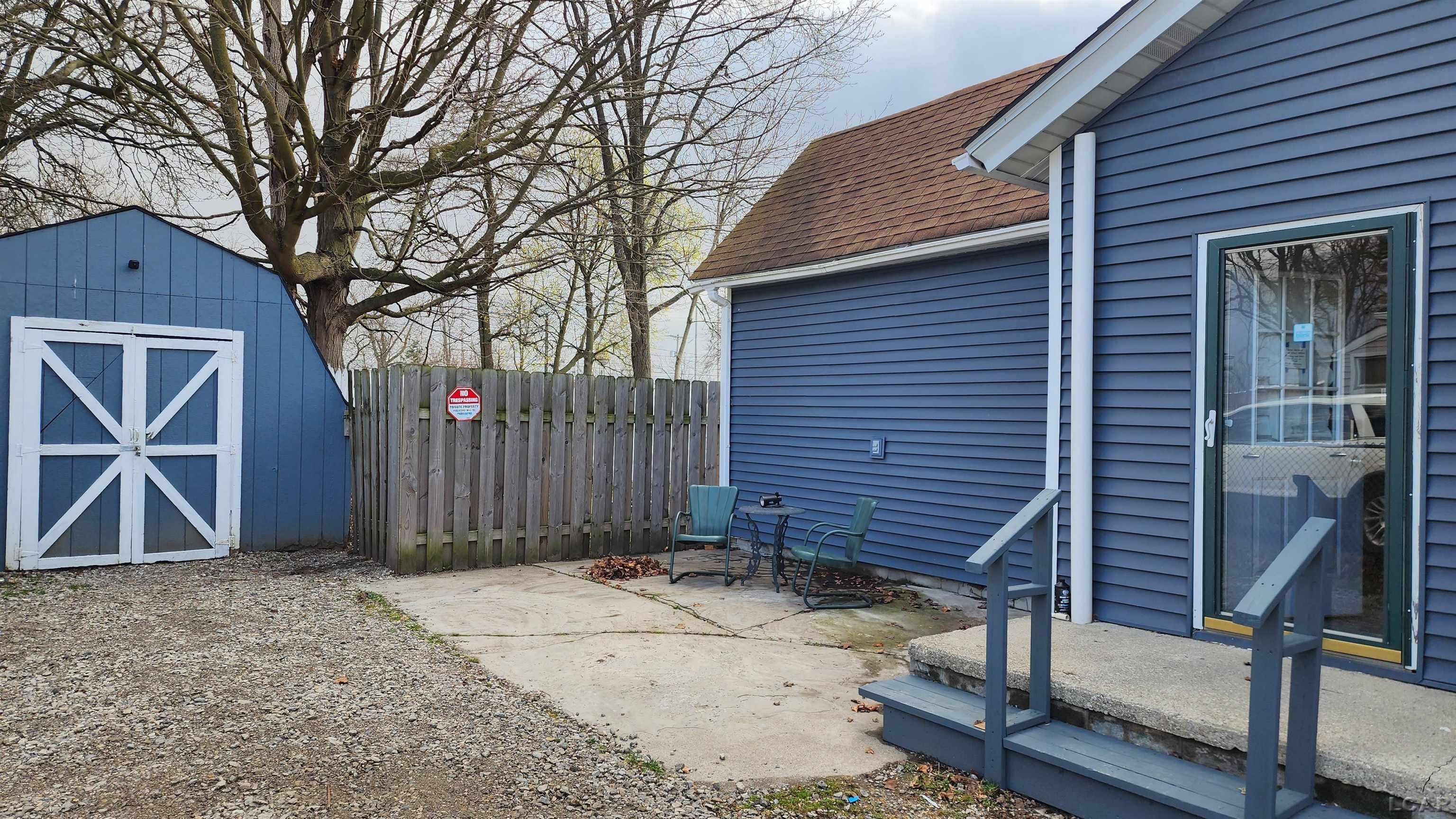 518 Frank St Street, Adrian, MI, 49221