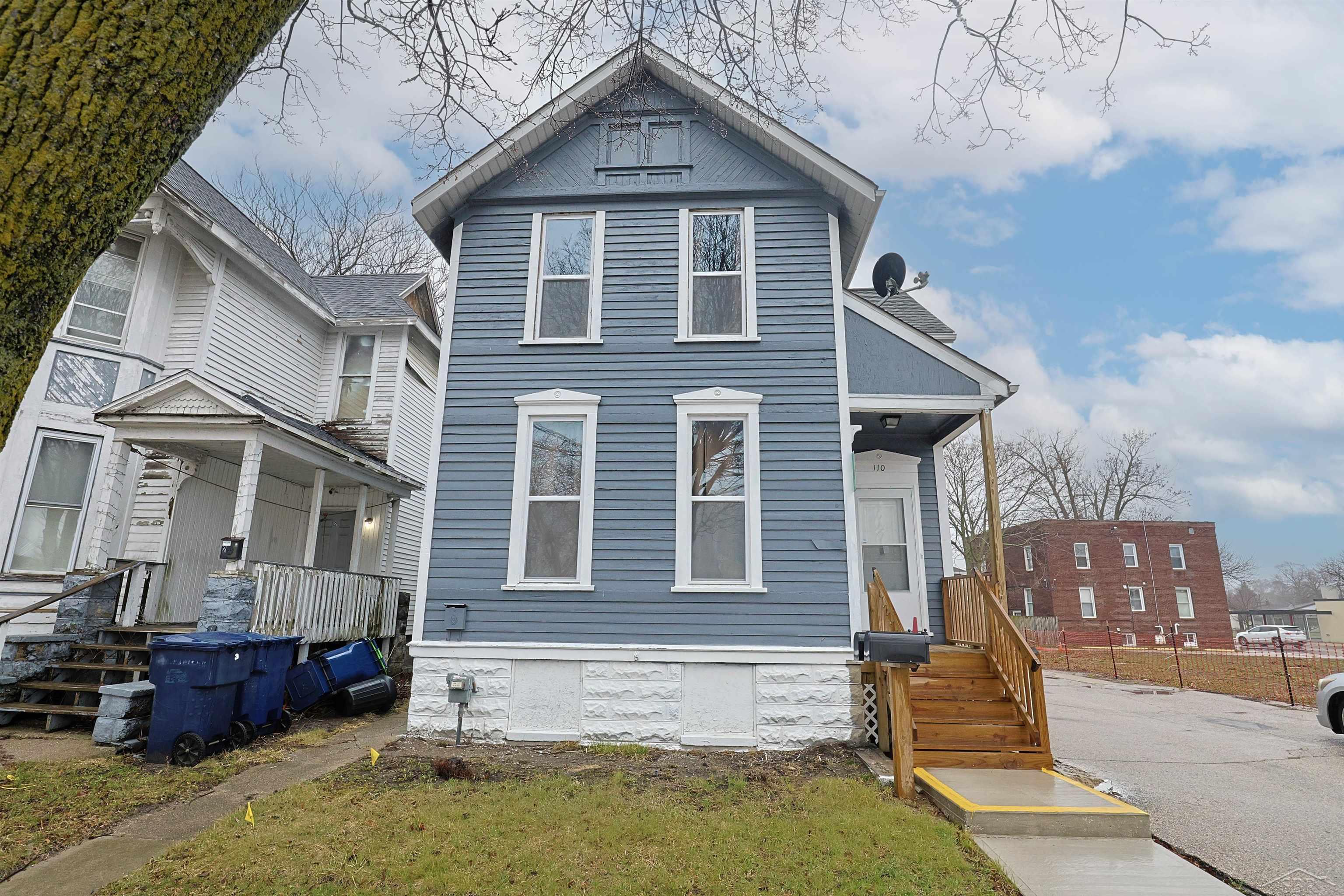 110 N Madison Avenue, Bay City, MI, 48708