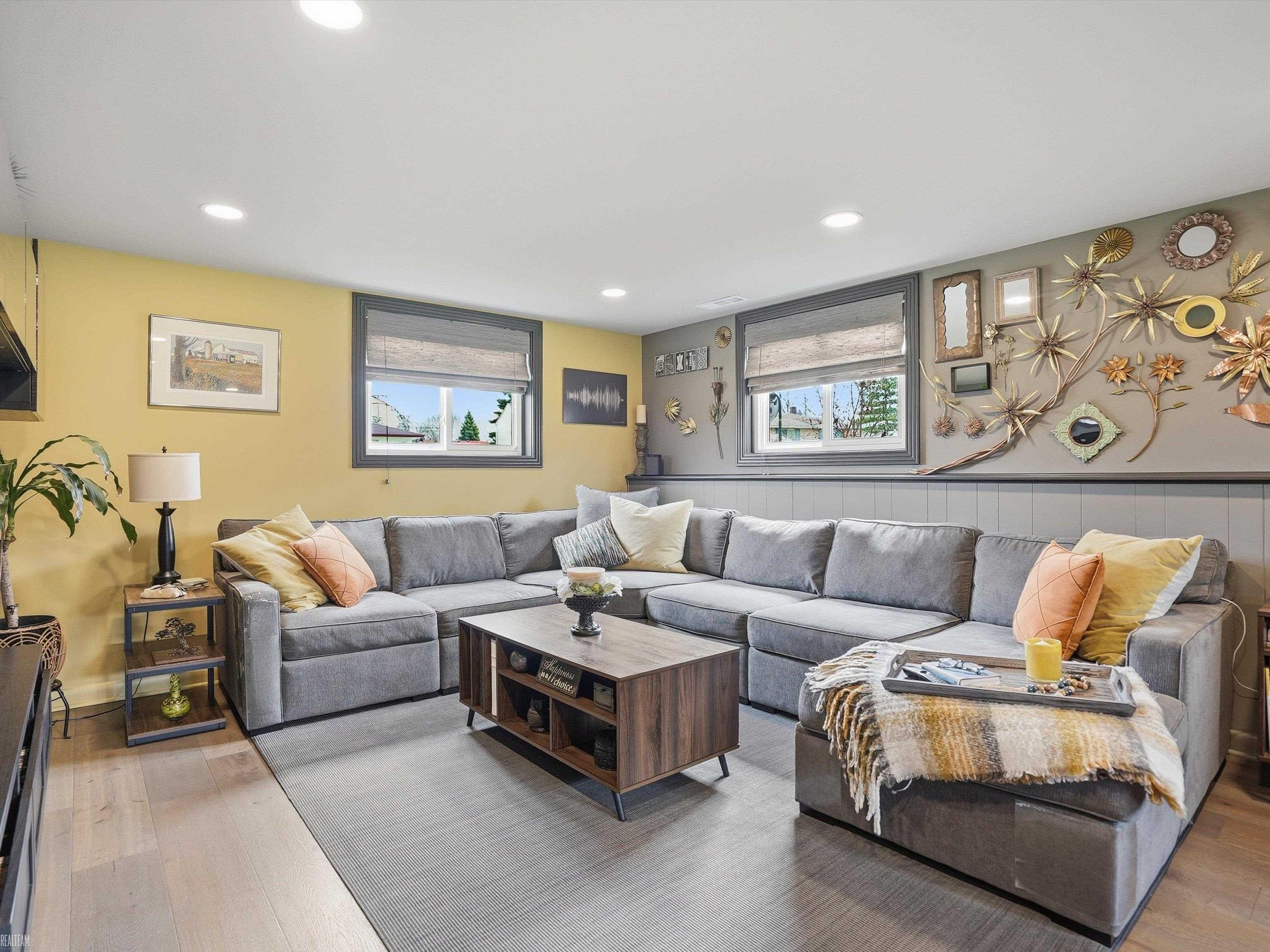 43461 Gainsley Drive, Sterling Heights, MI, 48313