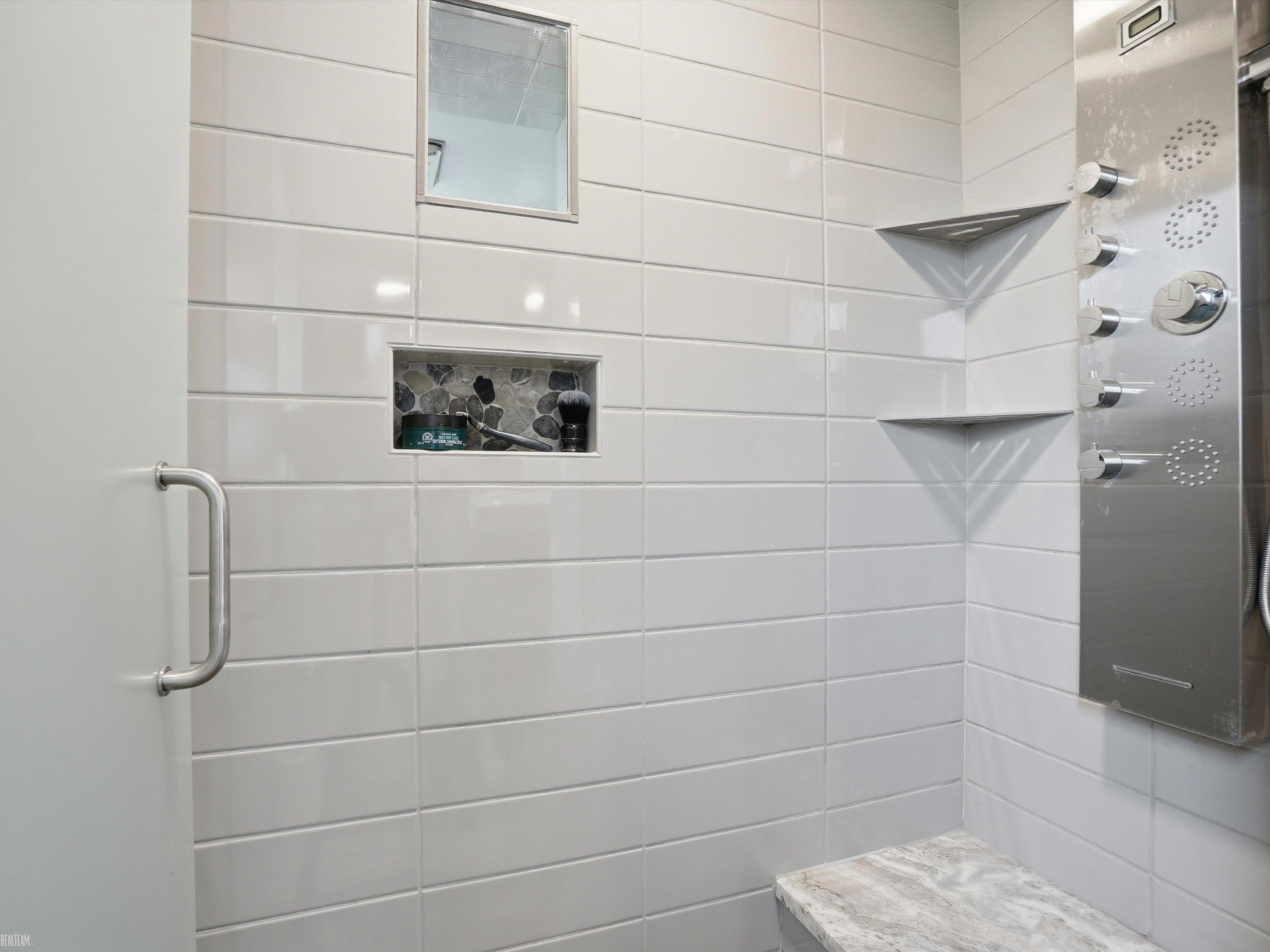 43461 Gainsley Drive, Sterling Heights, MI, 48313