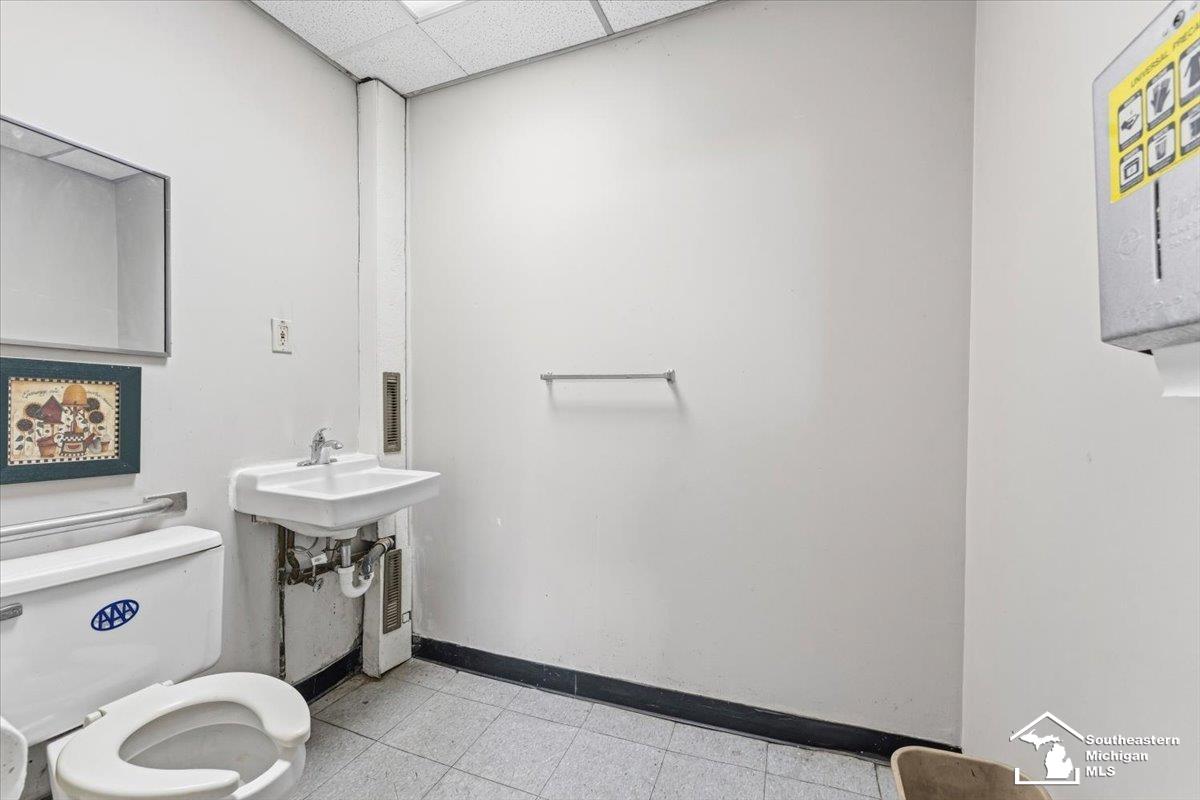 4036 Fort Street, Lincoln Park, MI, 48146