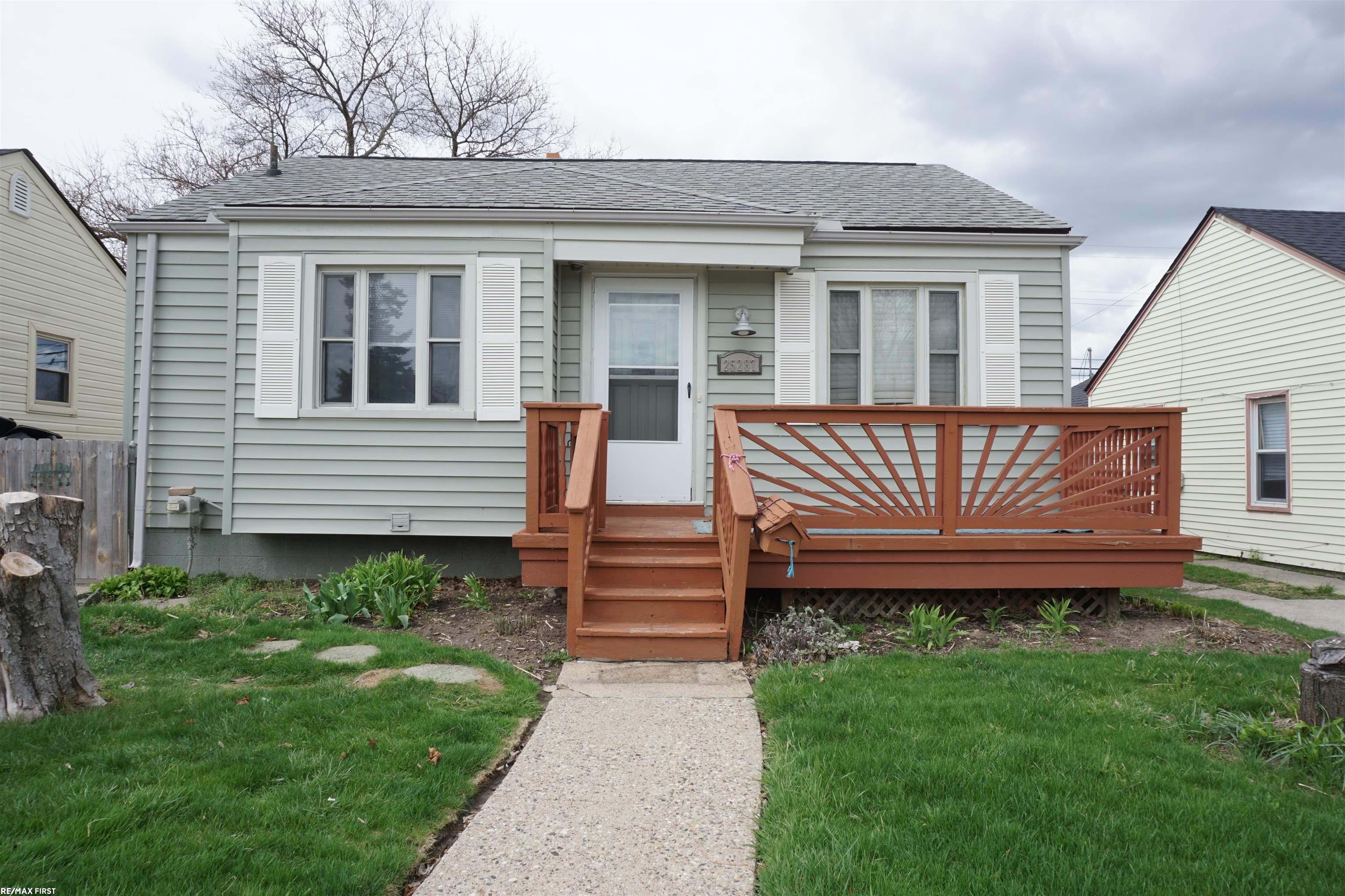 25287 Leach Street, Roseville, MI, 48066