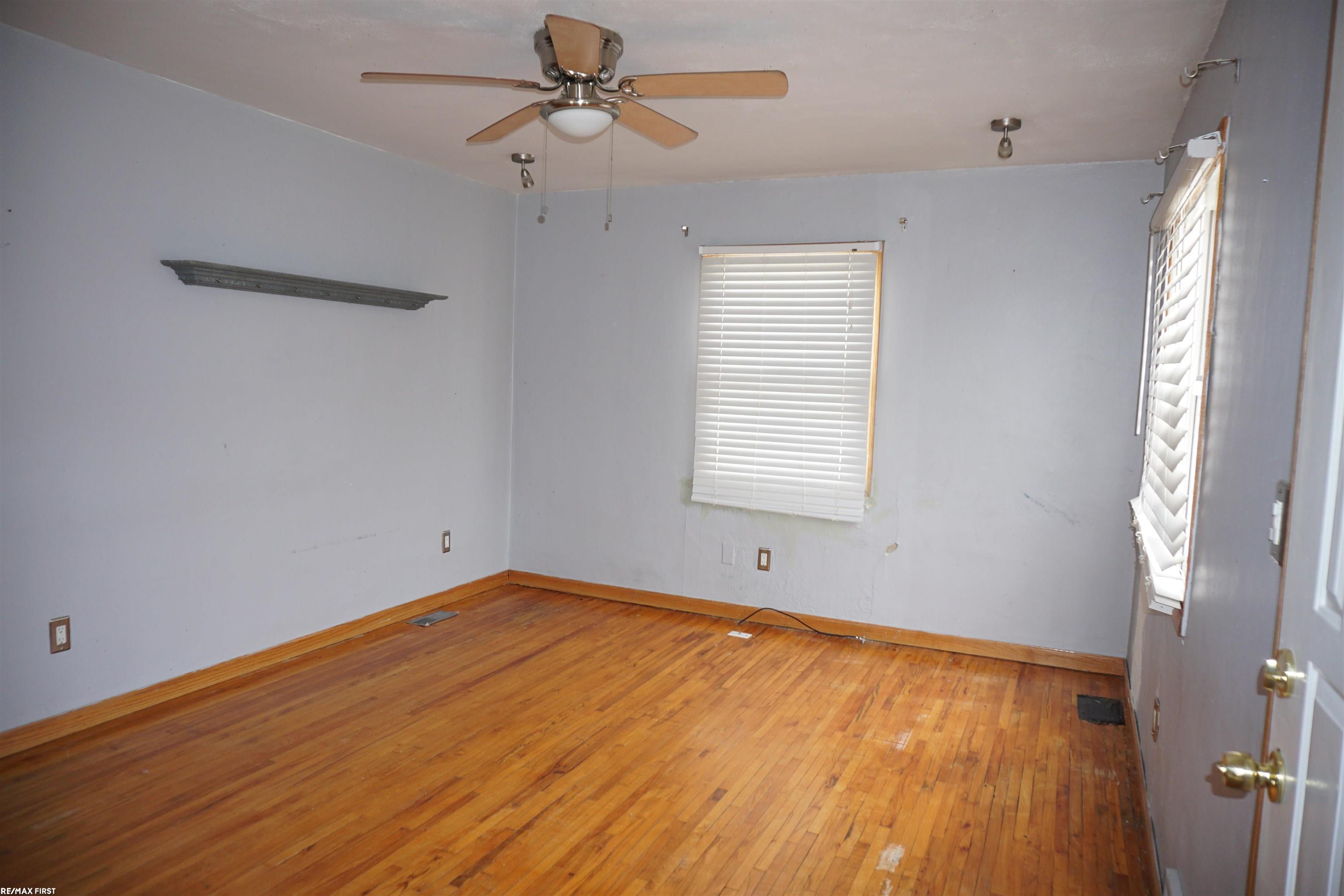 25287 Leach Street, Roseville, MI, 48066