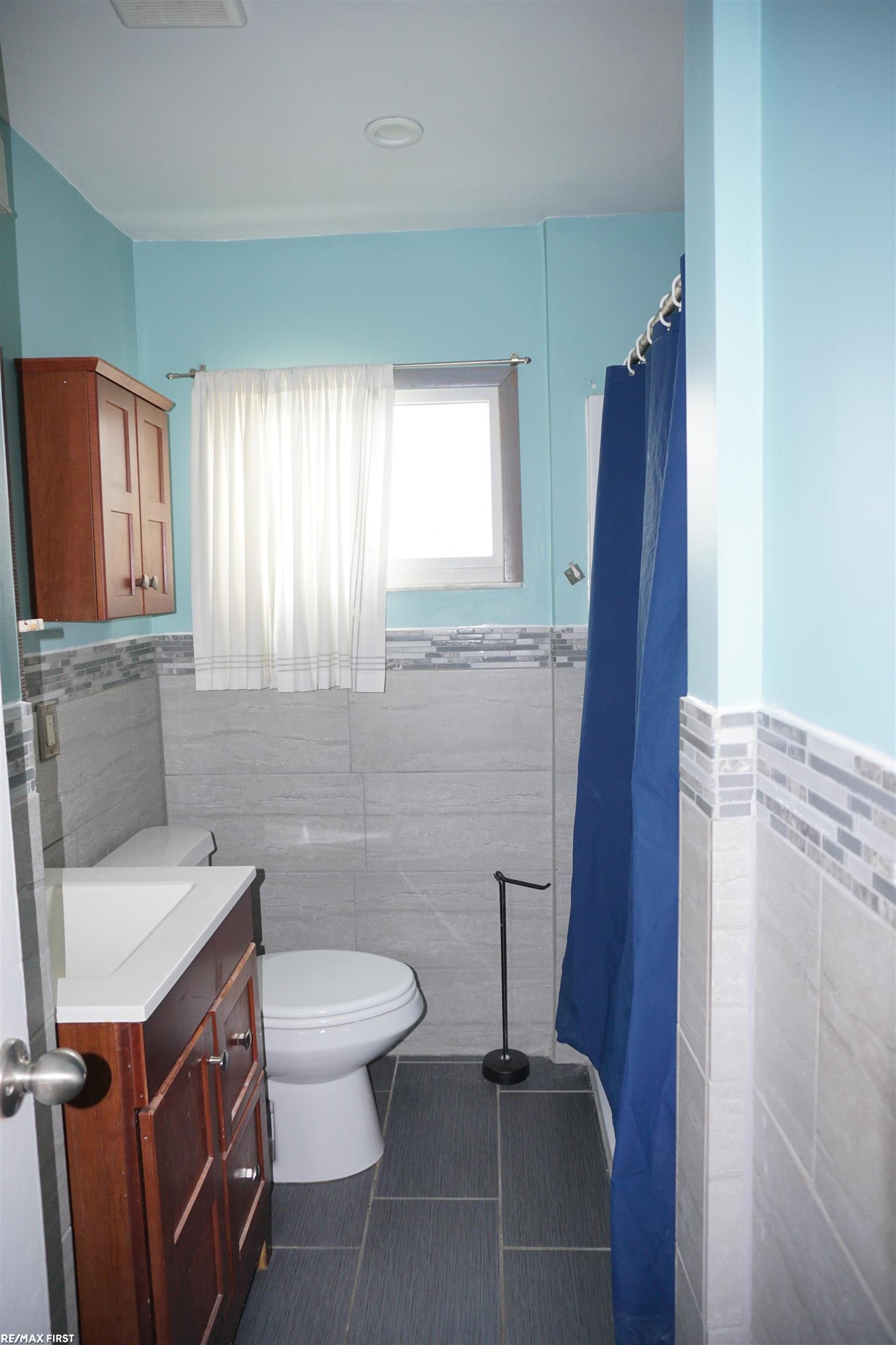 25287 Leach Street, Roseville, MI, 48066