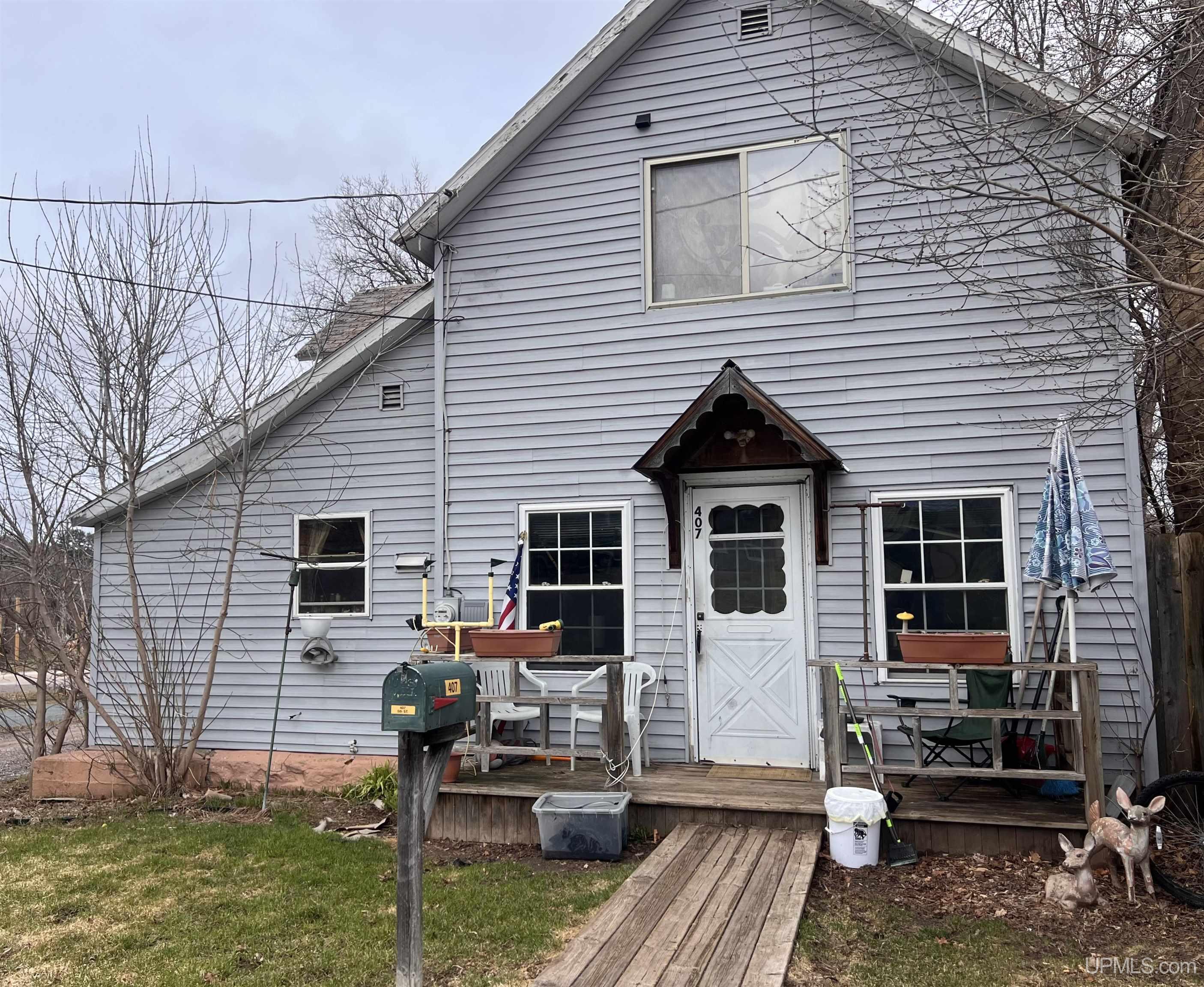 407 5th Street, Iron Mountain, MI, 49801