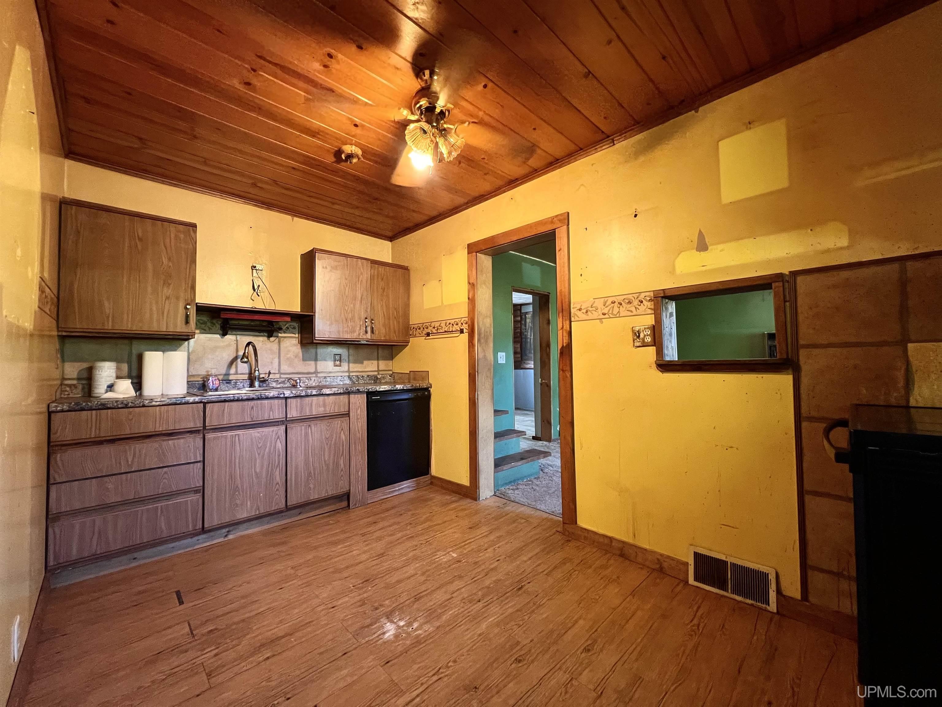 407 5th Street